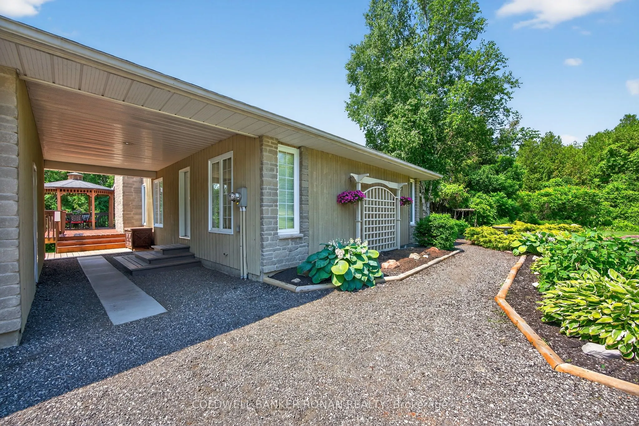 10 Margaret Avenue