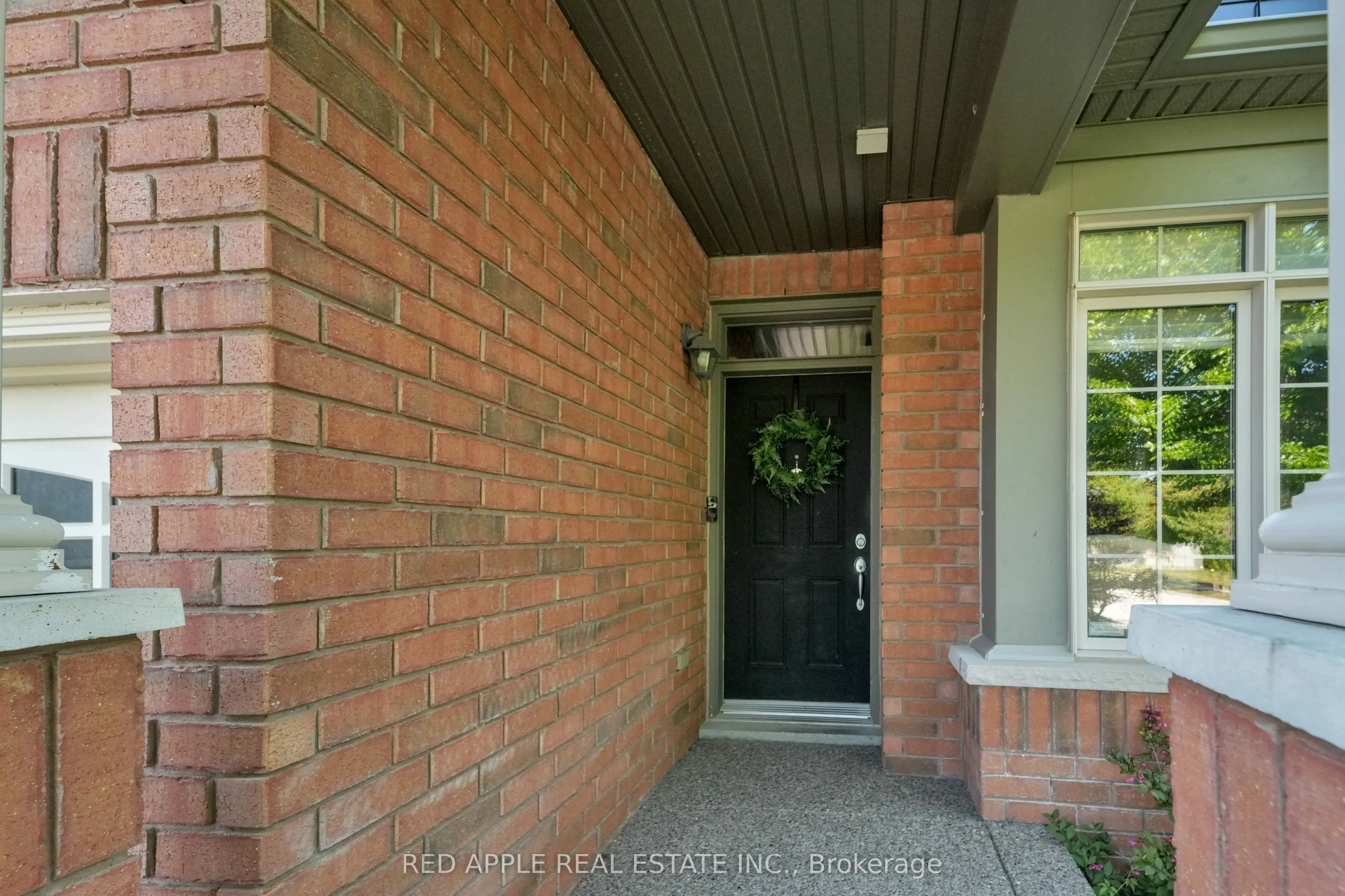 66 Milligan Street