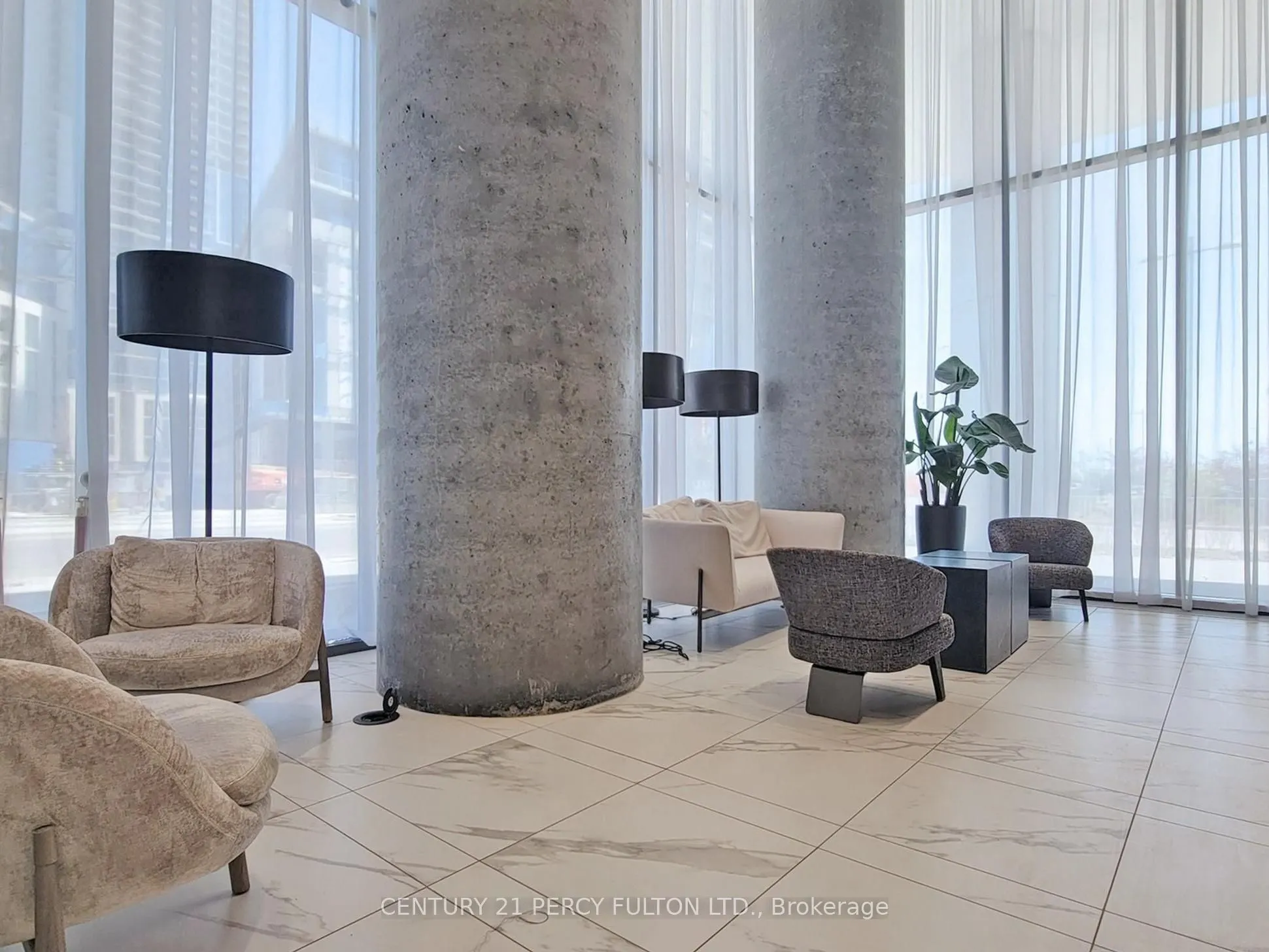 950 Portage Parkway, #6015