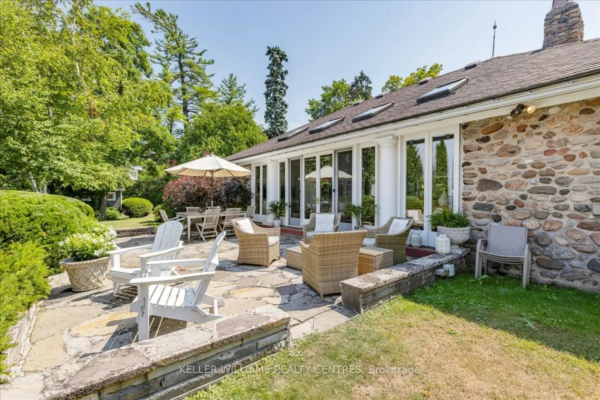 30 Hedge Road