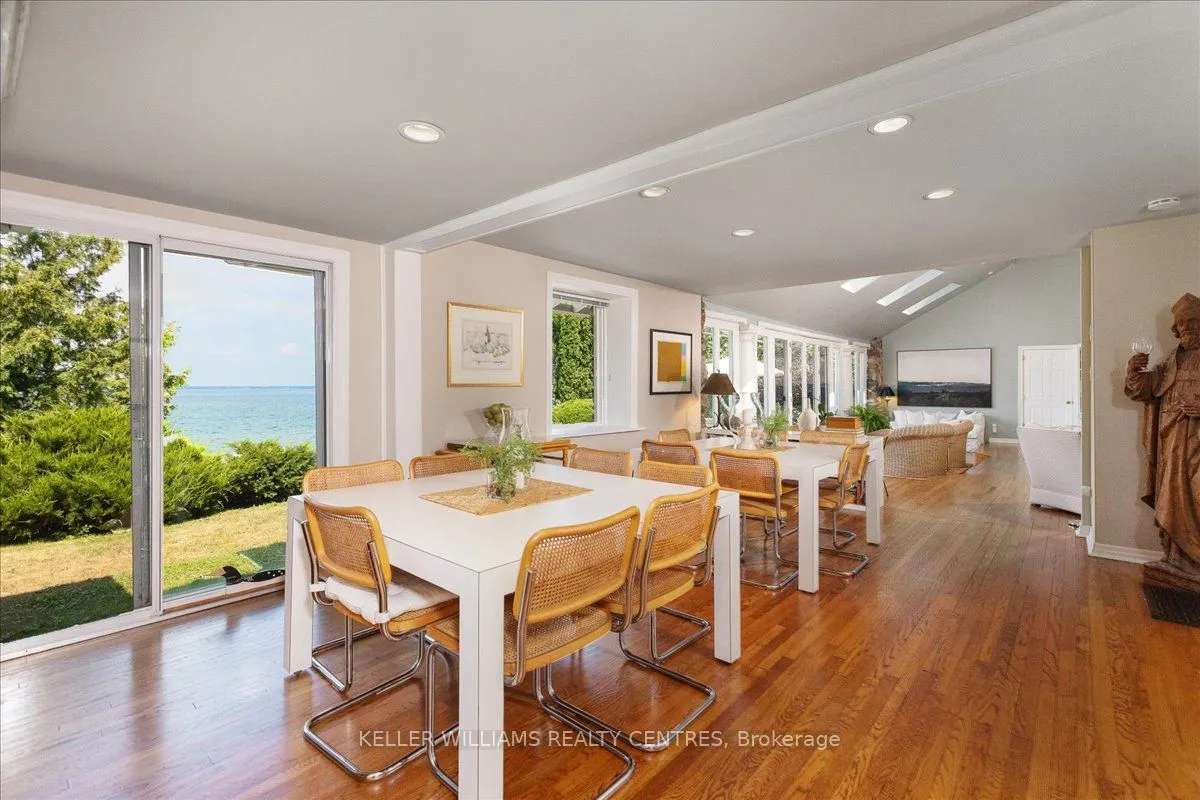 30 Hedge Road