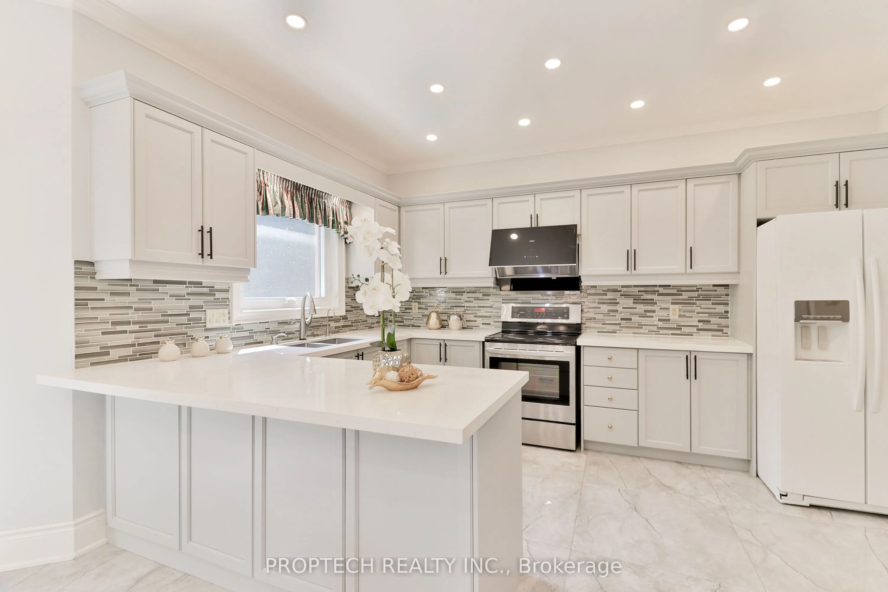 829 Quantra Crescent