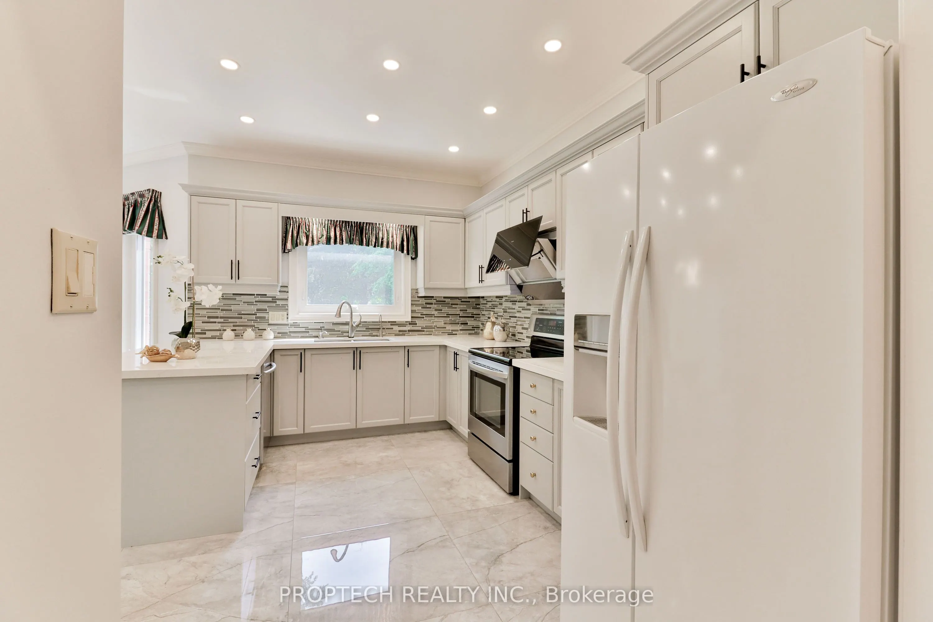 829 Quantra Crescent