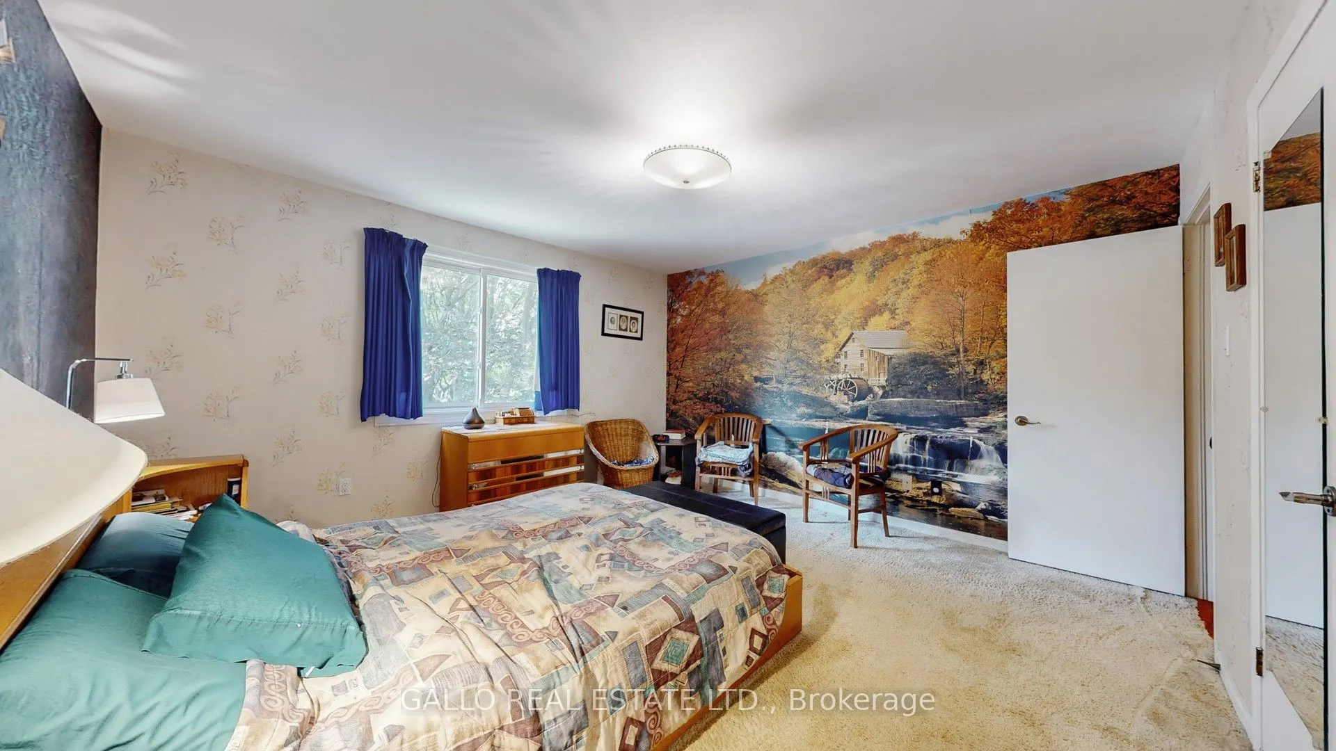 5 Thornbay Drive