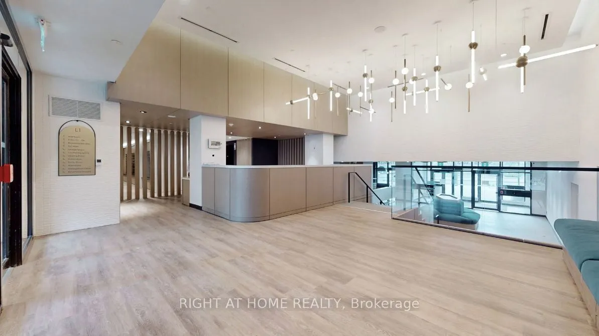 7950 Bathurst Street, #2512