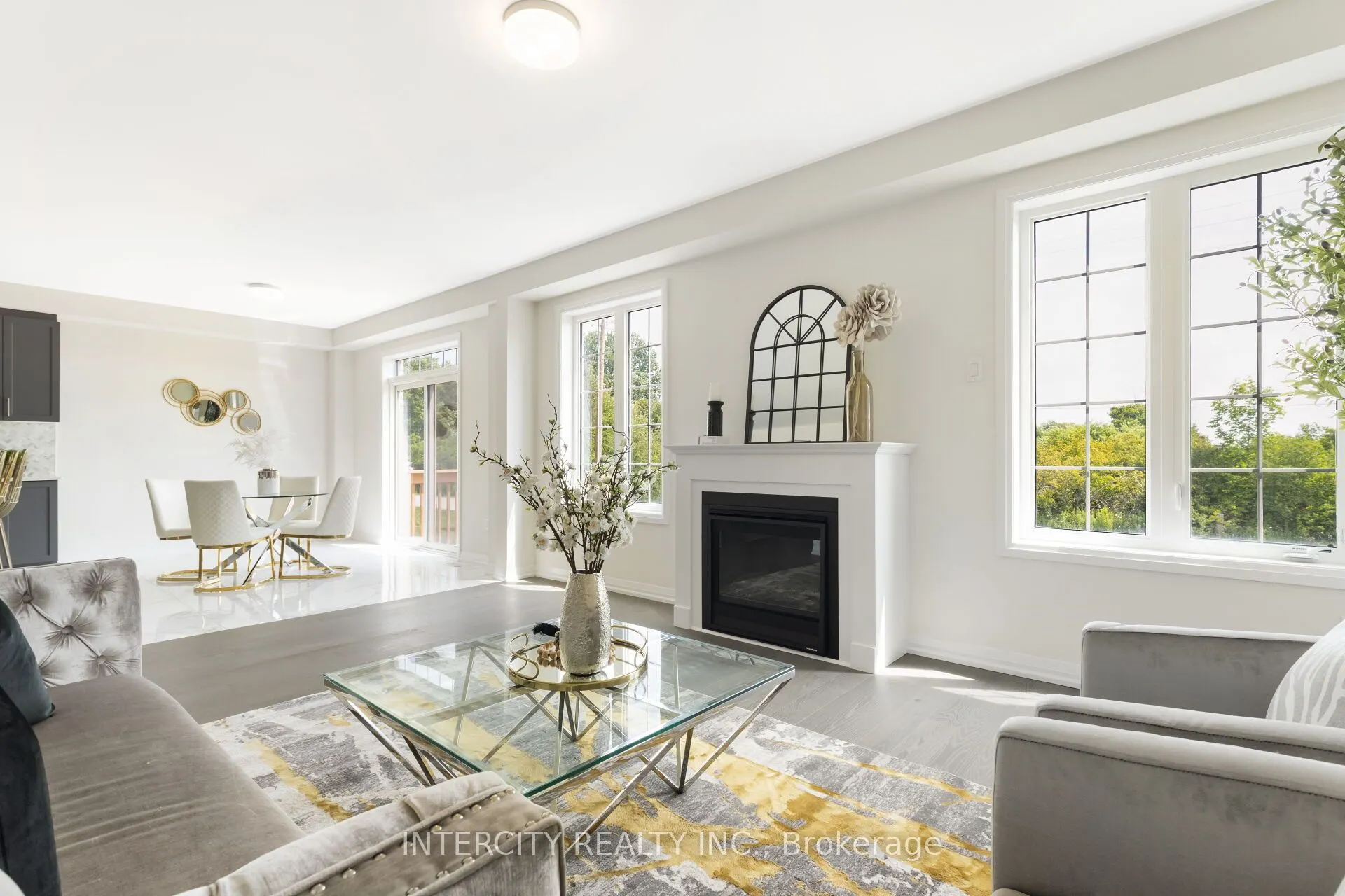 5 Hummingbird Grove