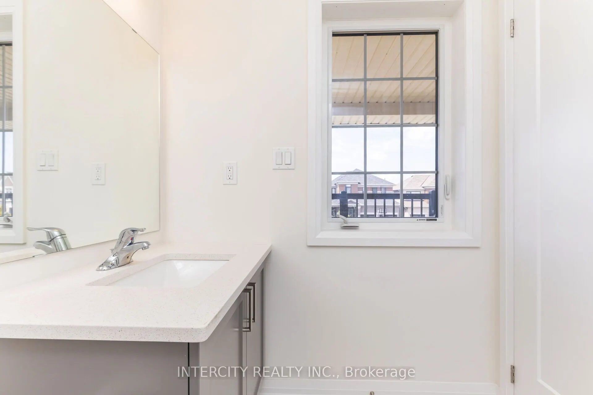 5 Hummingbird Grove