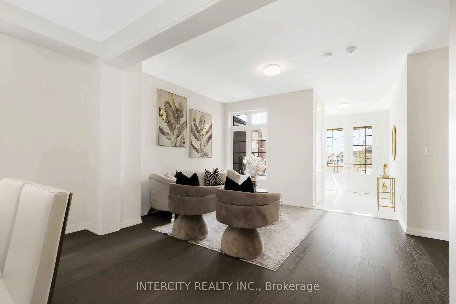 5 Hummingbird Grove