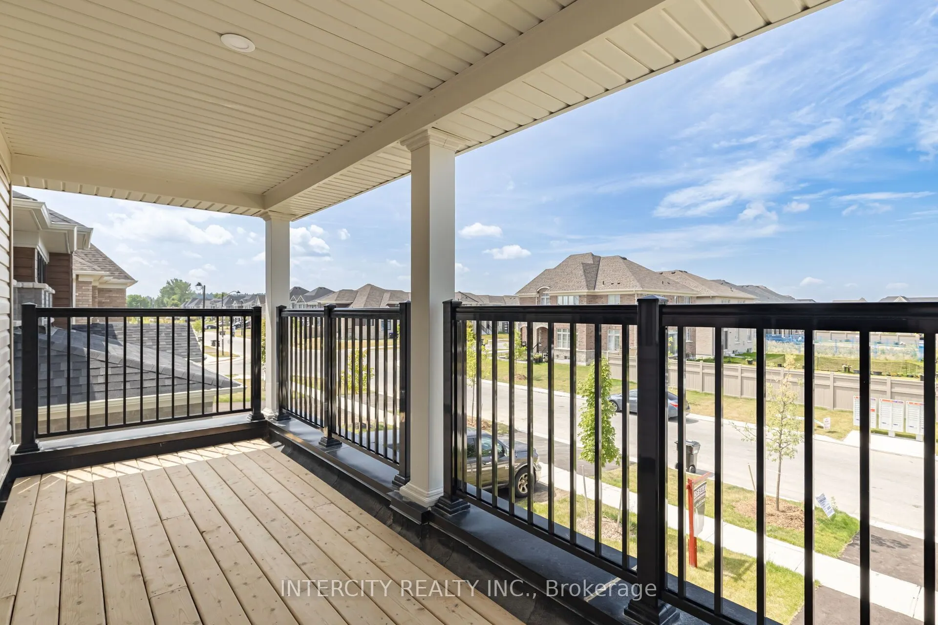 5 Hummingbird Grove