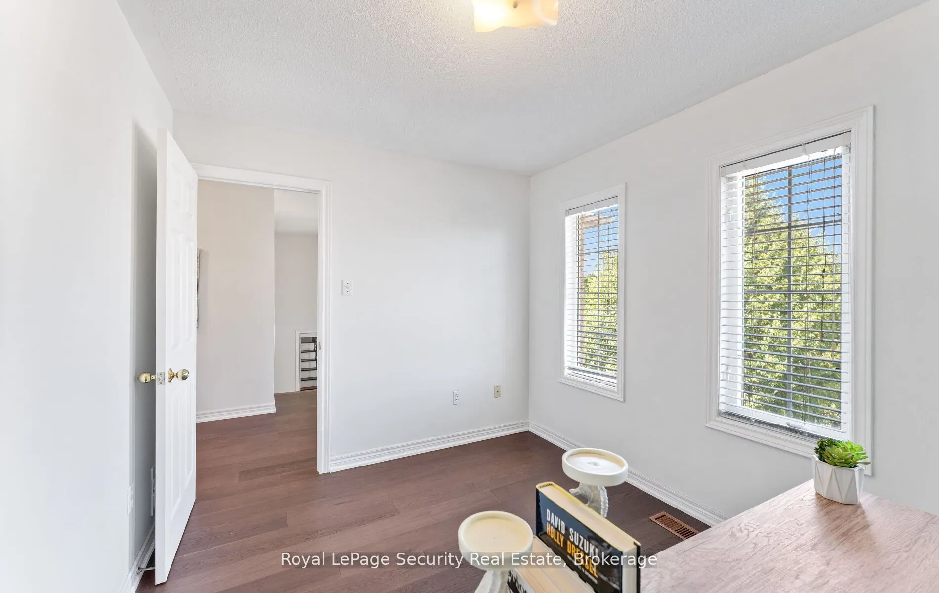 81 Ten Oaks Boulevard