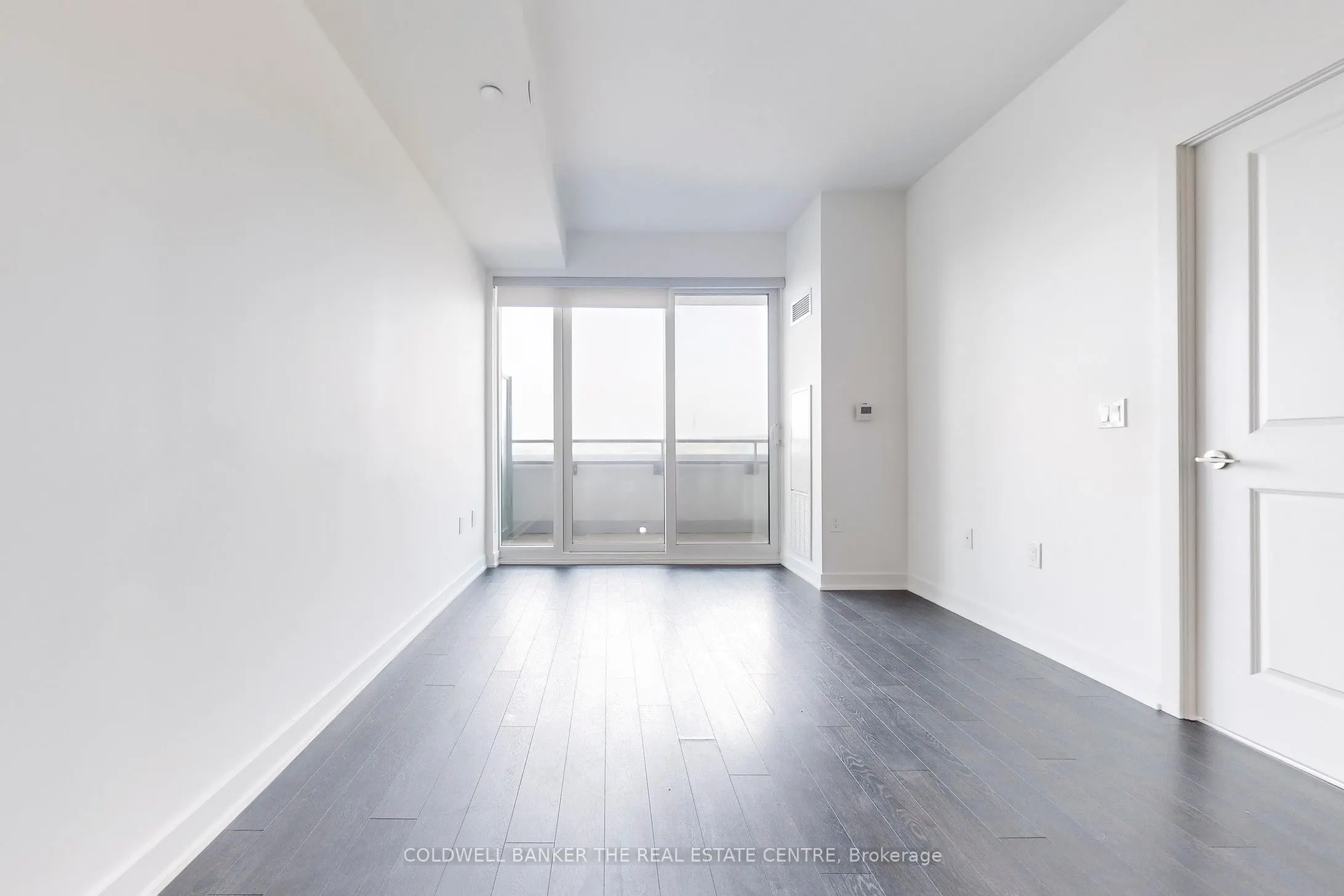 100 Eagle Rock Way N, #827