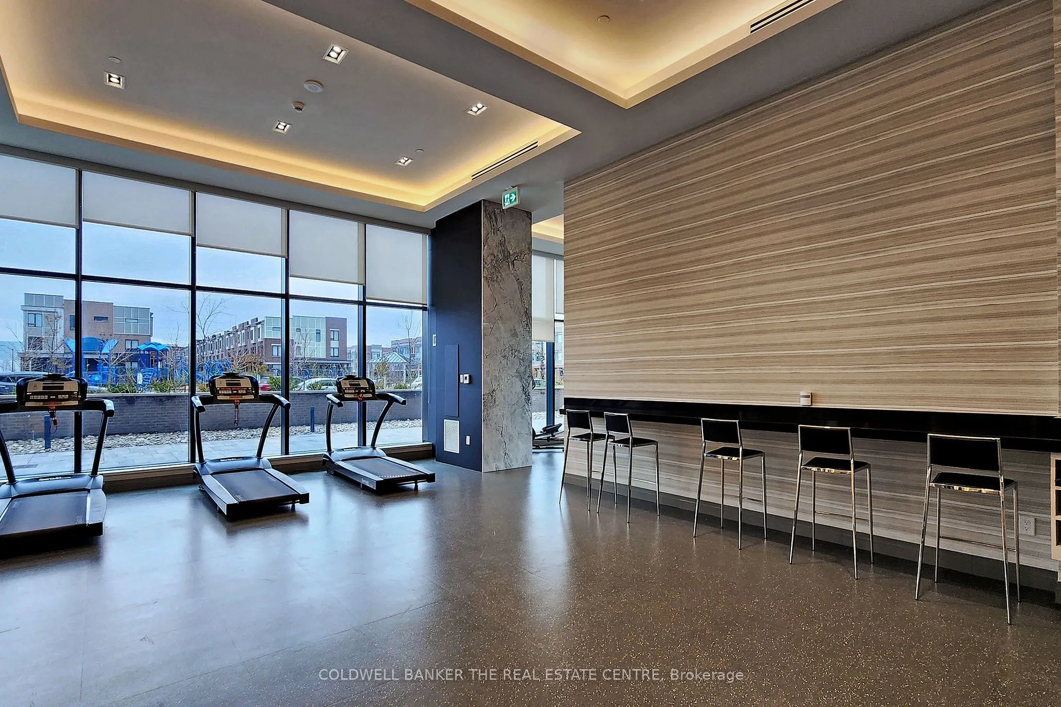 100 Eagle Rock Way N, #827