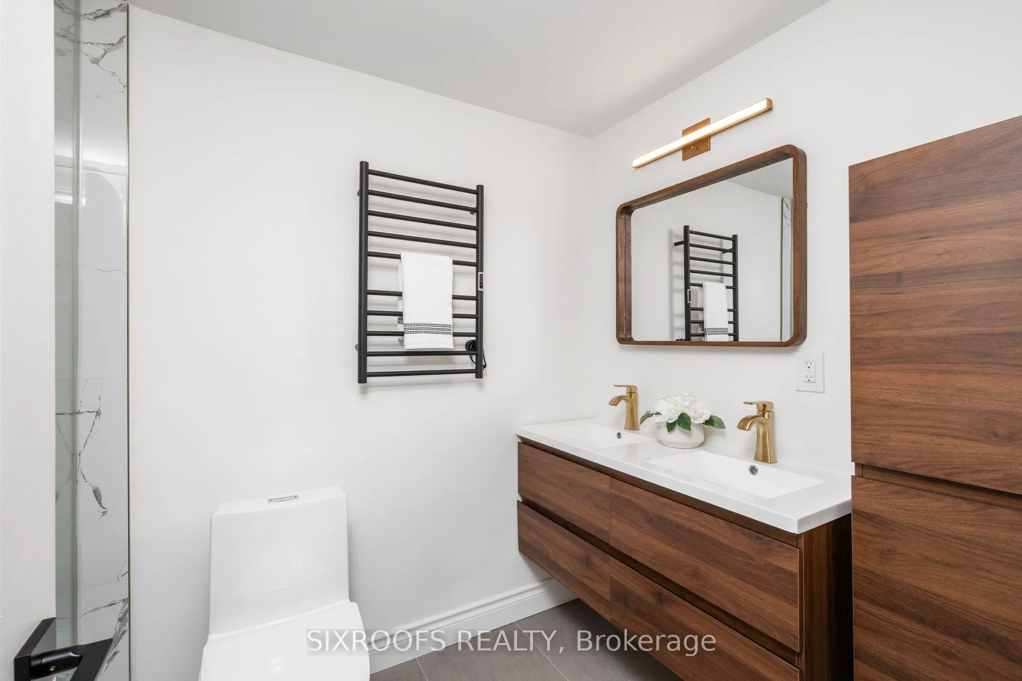 143 Glenway Circle