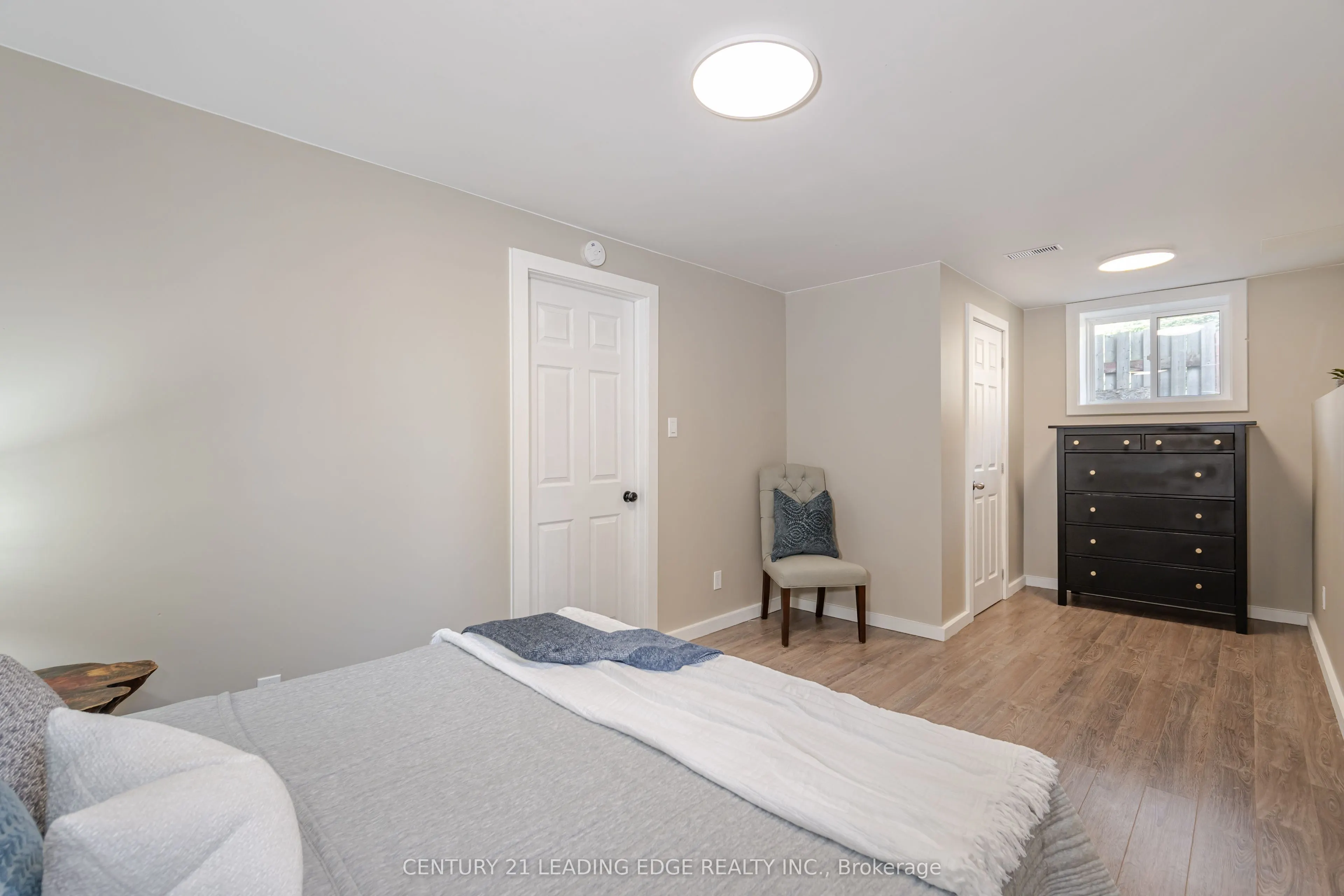 1169 Killarney Beach Road