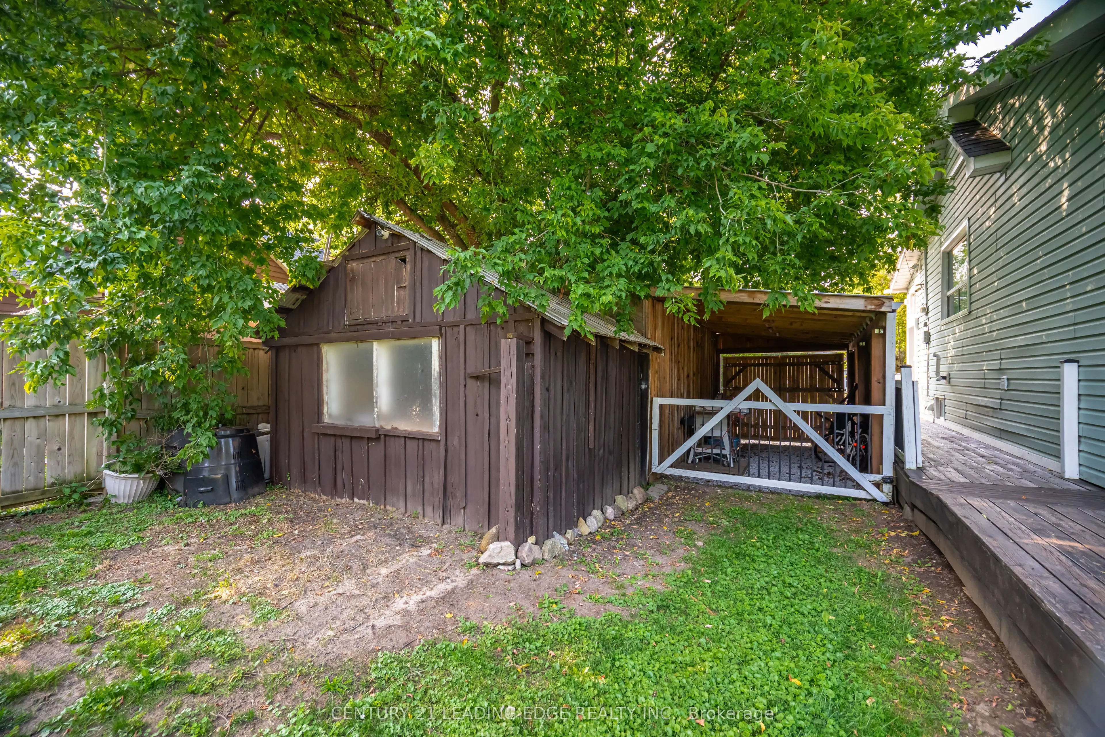 1169 Killarney Beach Road