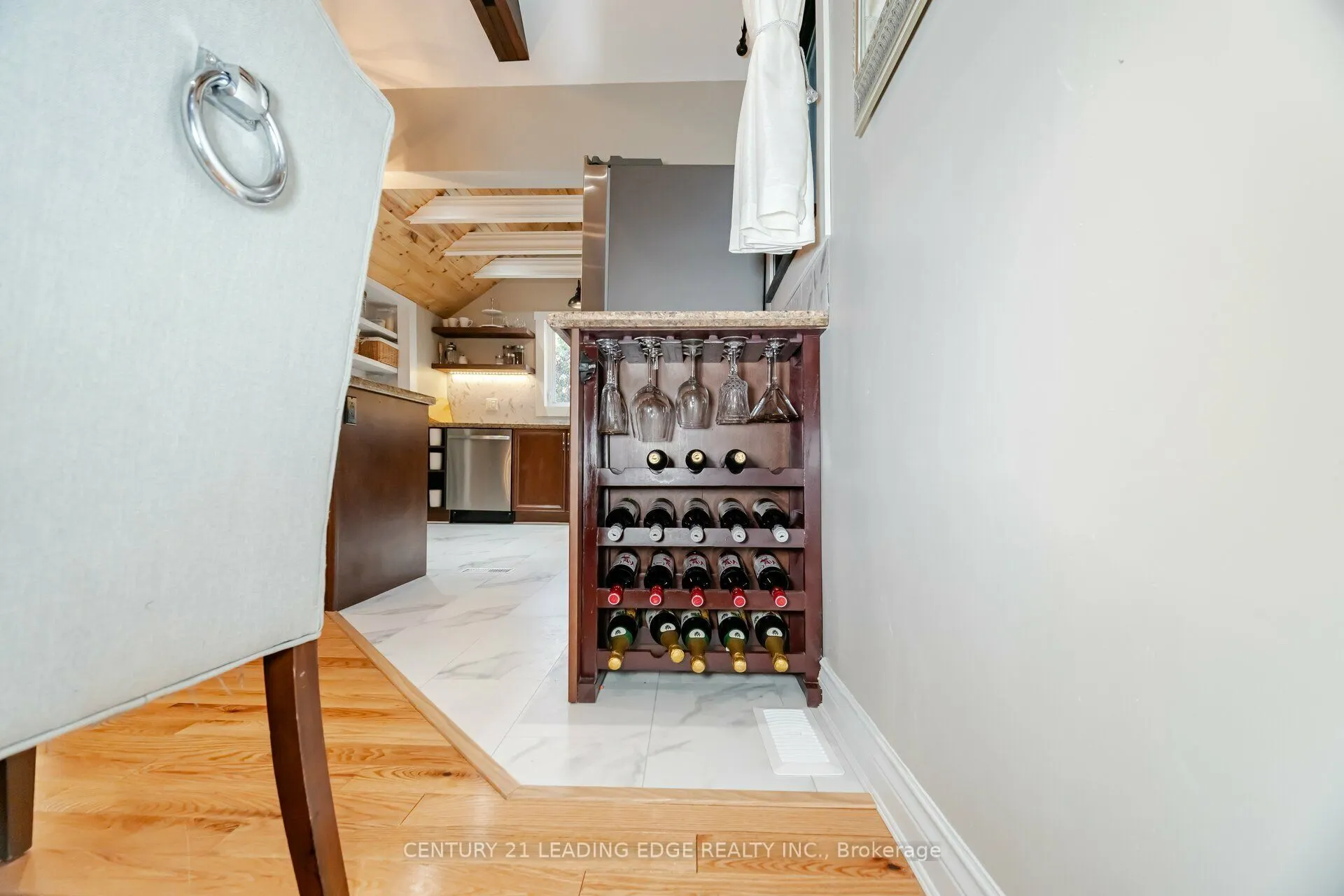 1169 Killarney Beach Road