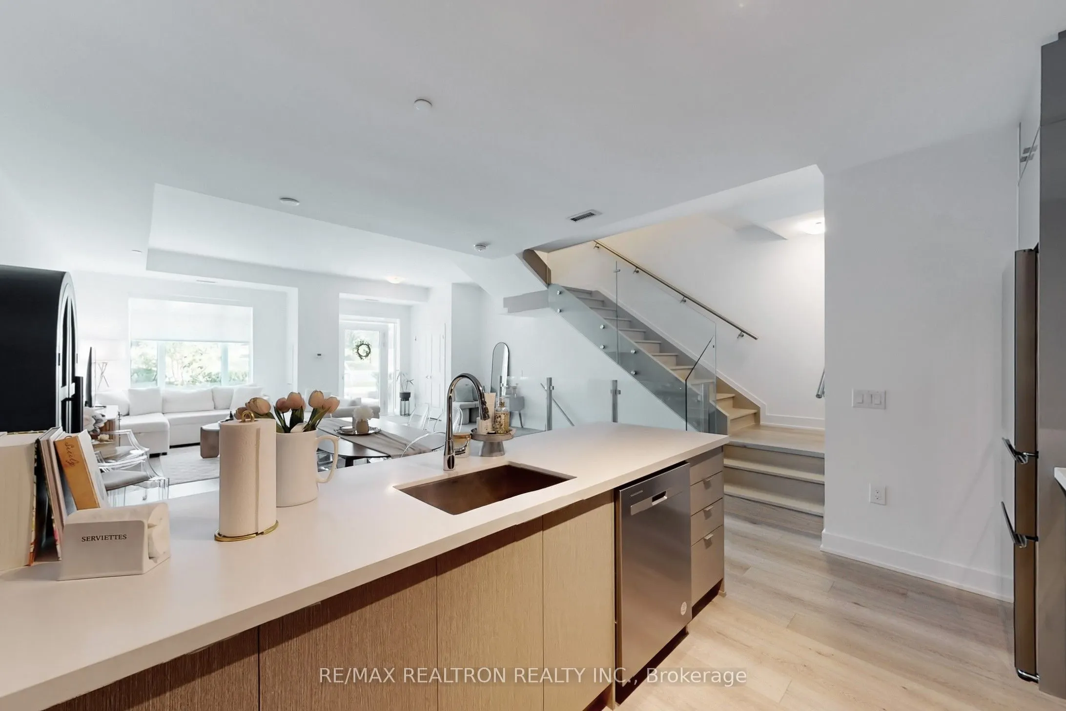 11782 Ninth Line, #112