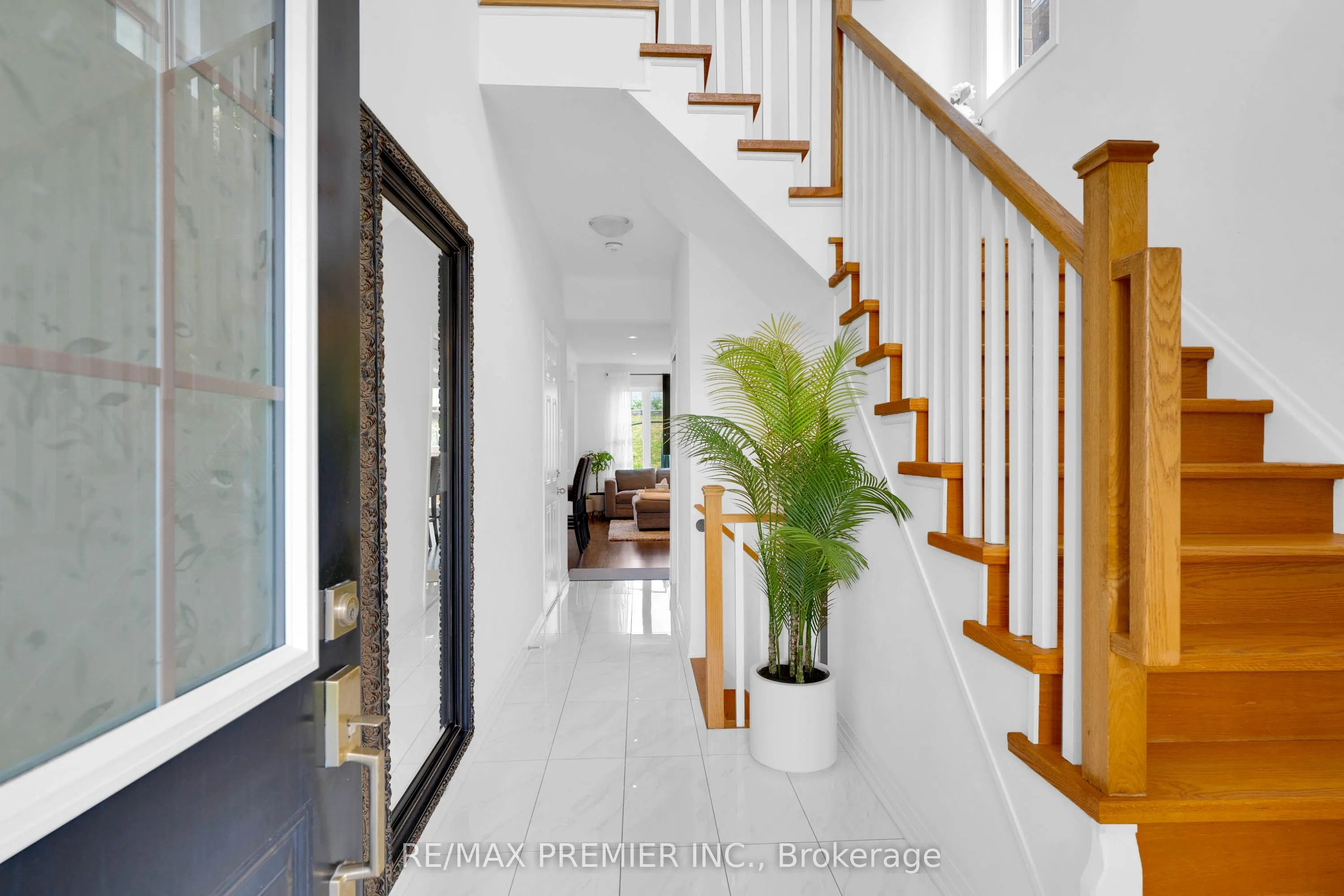 87 Casserley Crescent