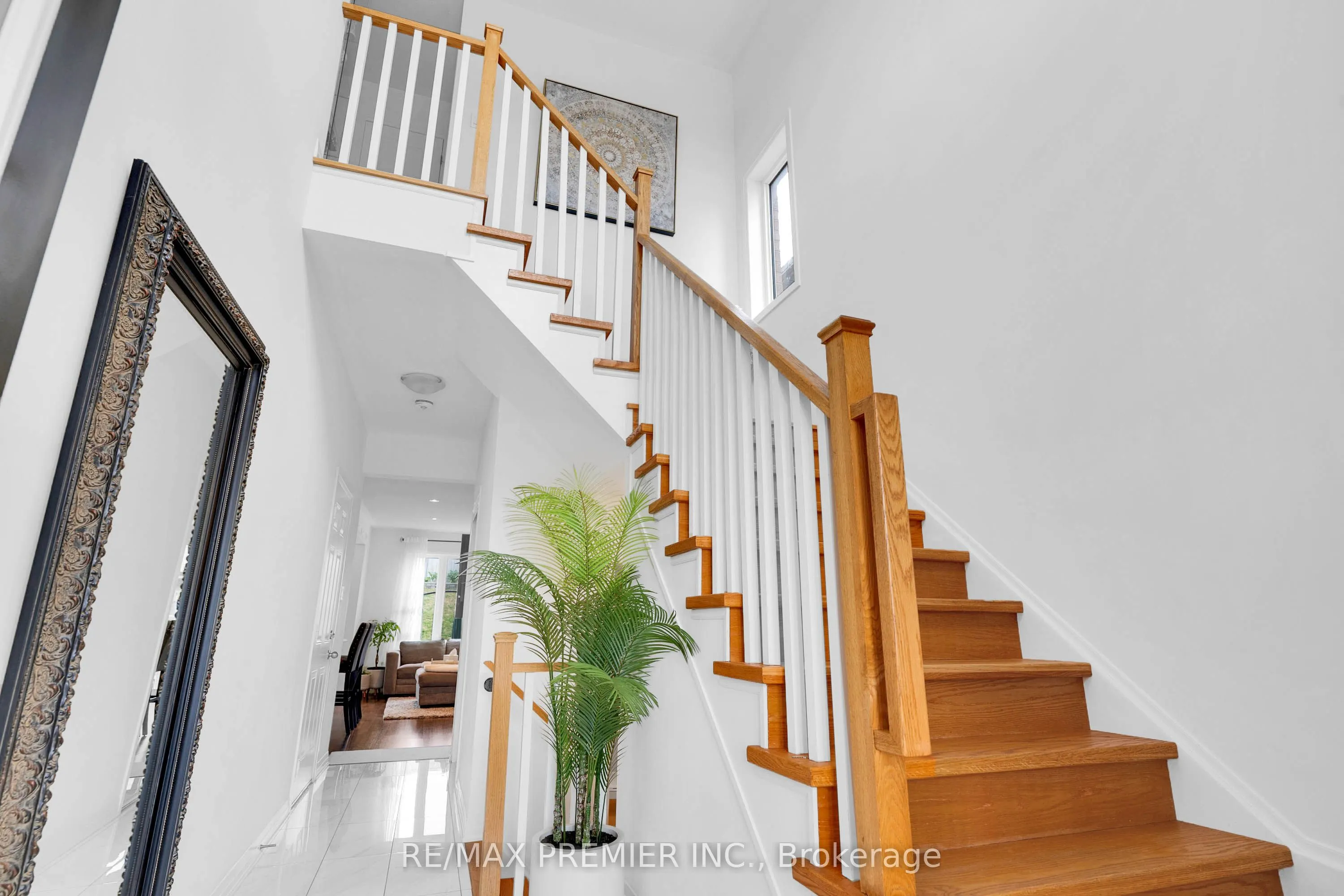 87 Casserley Crescent