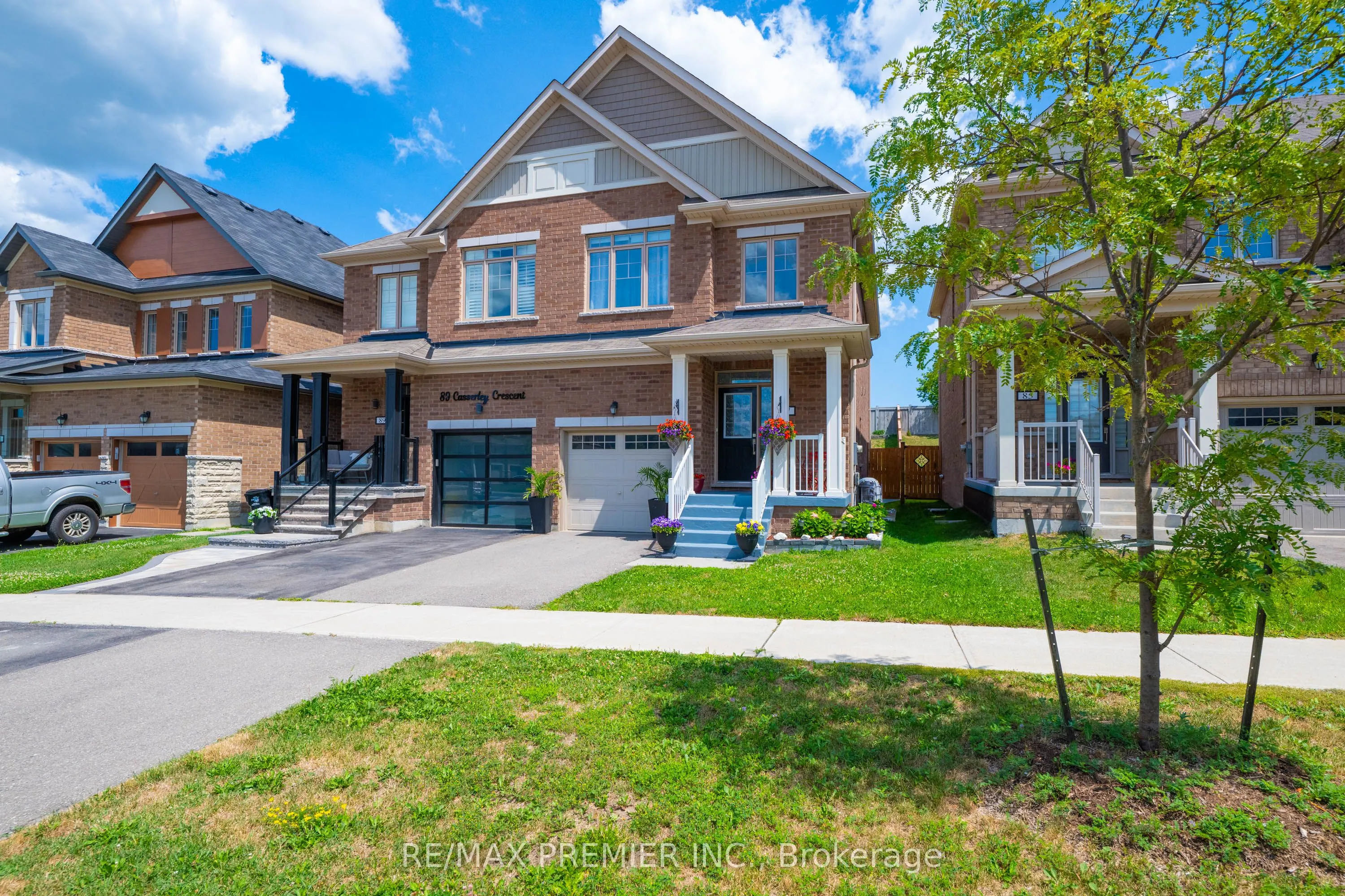 87 Casserley Crescent