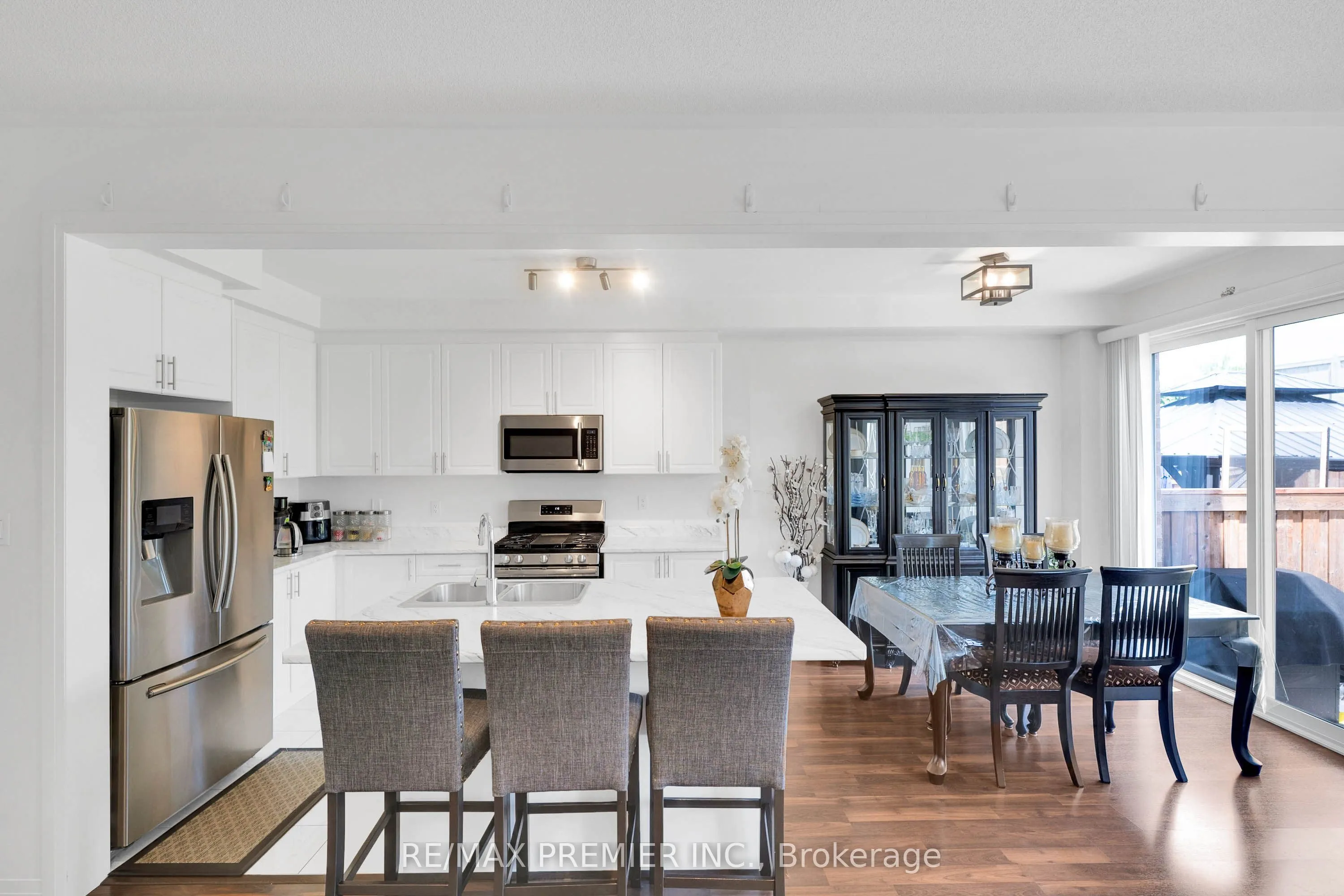 87 Casserley Crescent