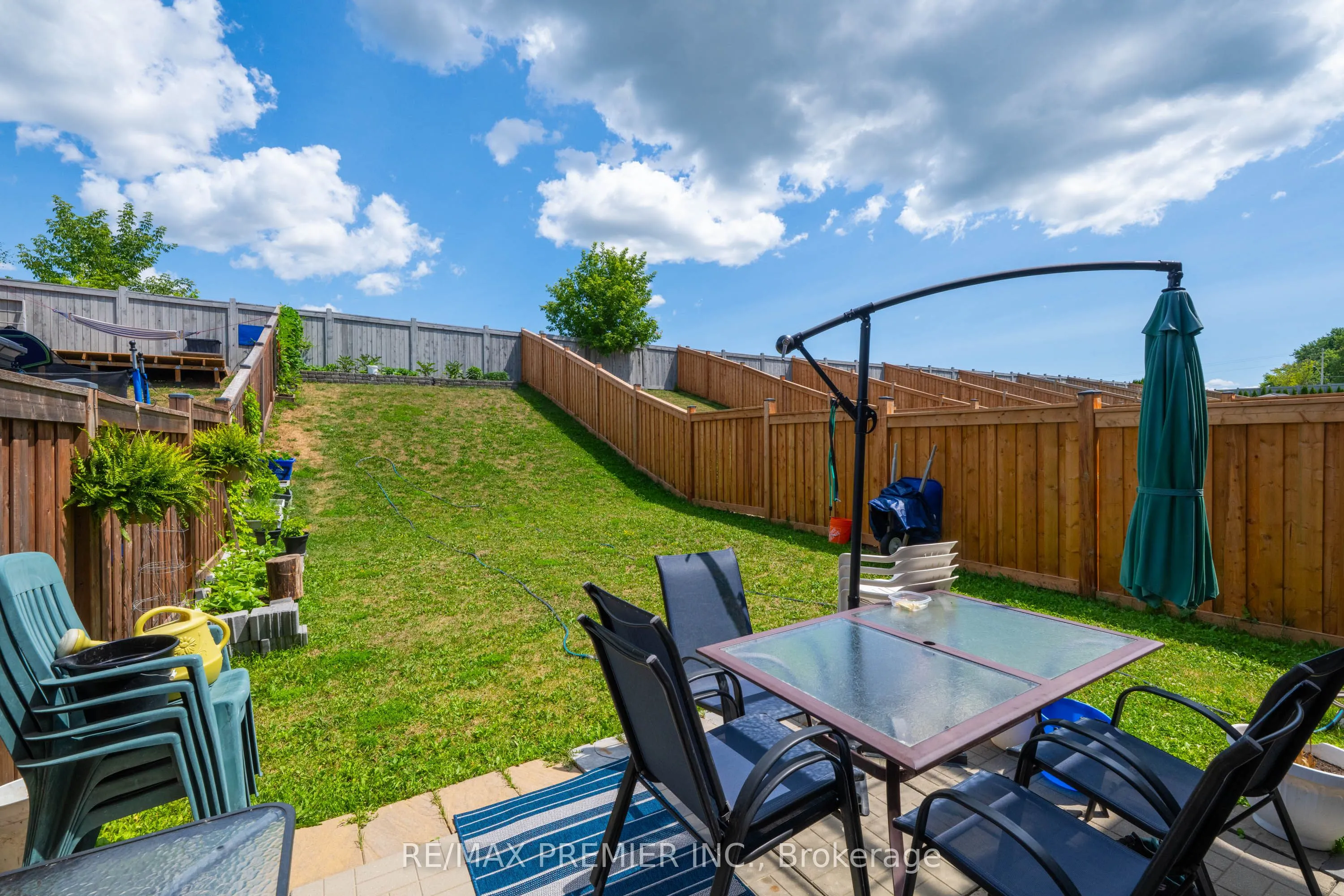 87 Casserley Crescent