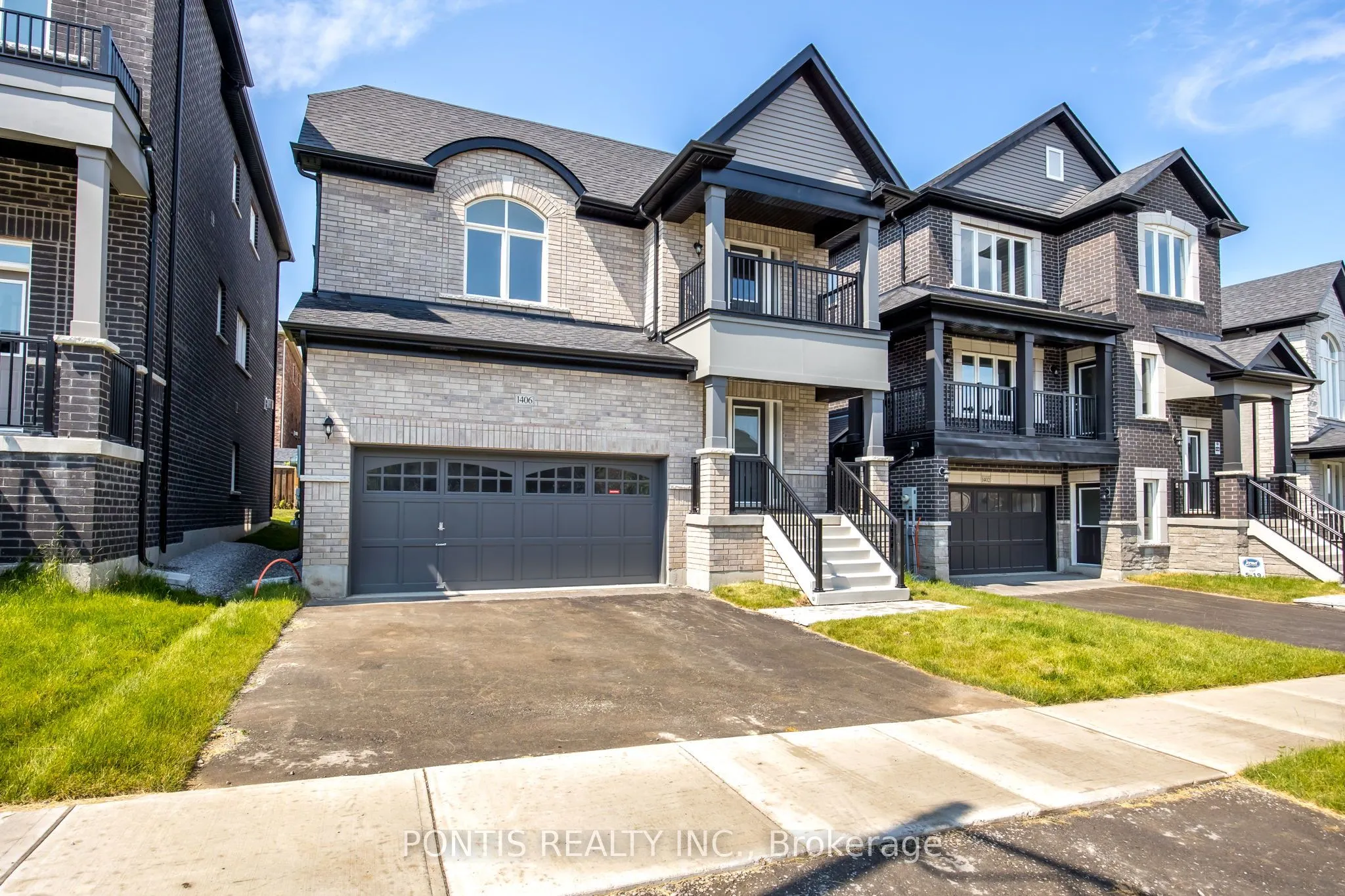 1406 Stovell Crescent