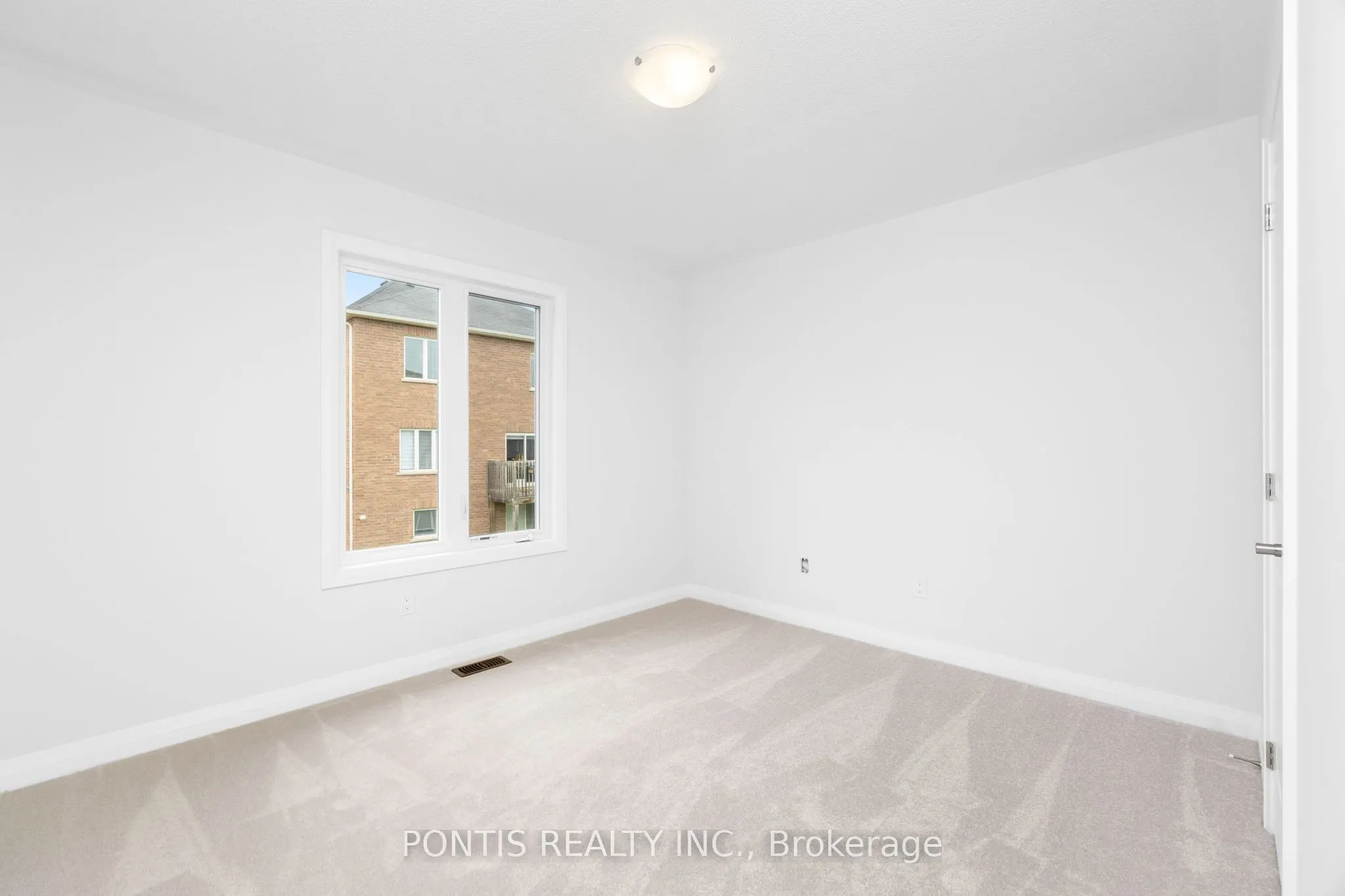 1406 Stovell Crescent