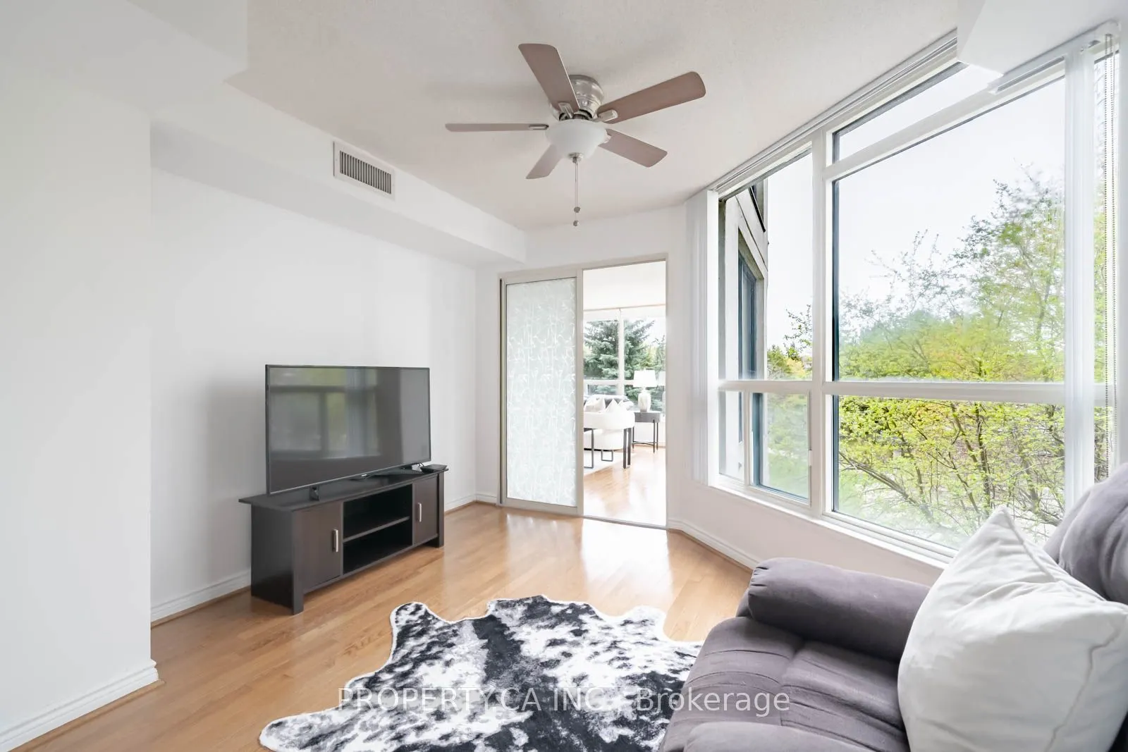 7300 Yonge Street, #301