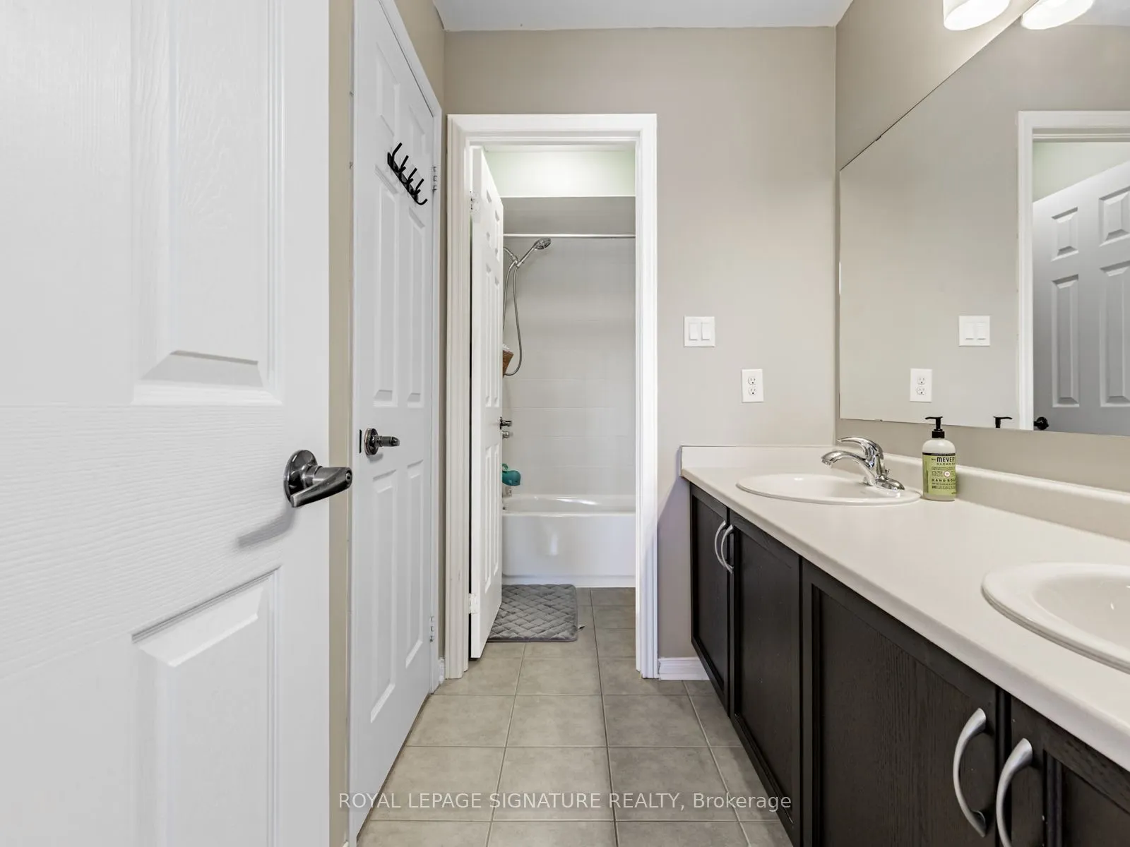 171 Wolf Creek Crescent