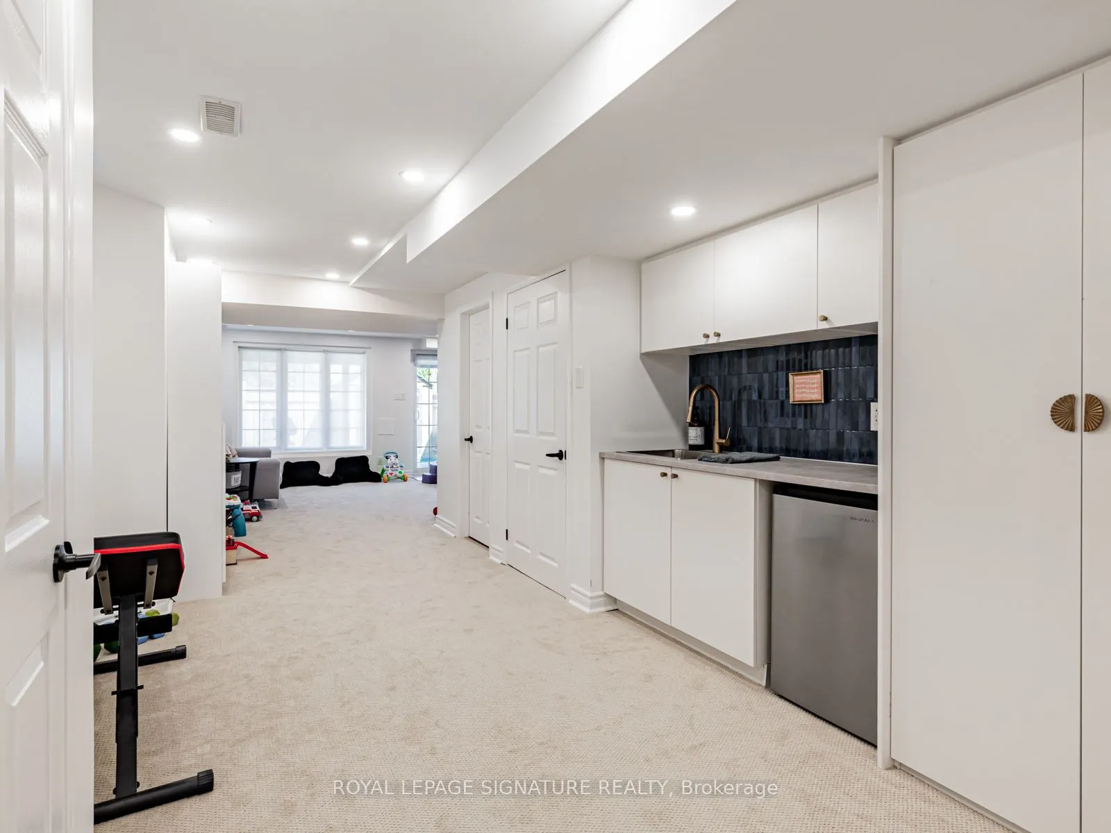 171 Wolf Creek Crescent