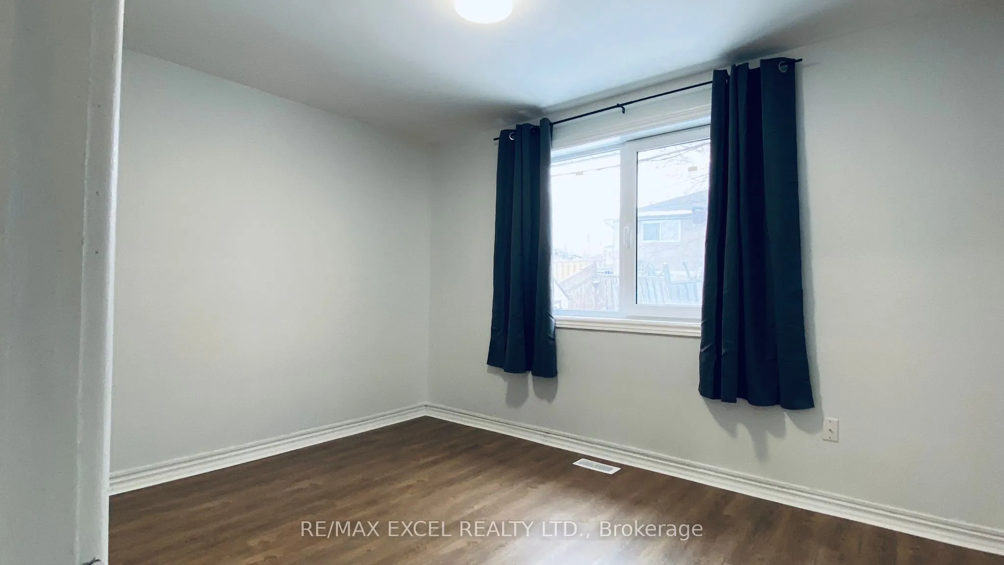 88 Longford Drive, #Main Floor