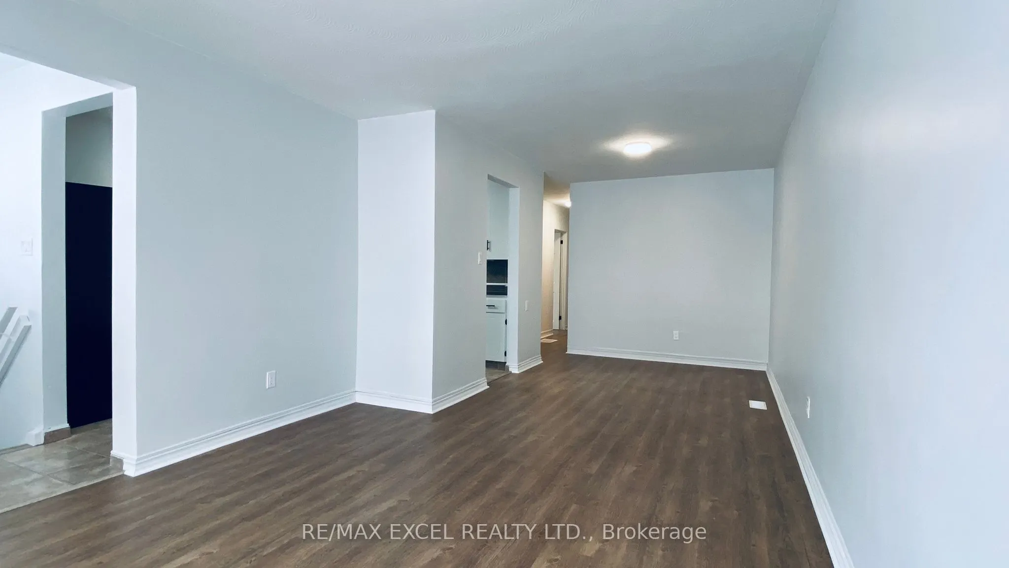 88 Longford Drive, #Main Floor