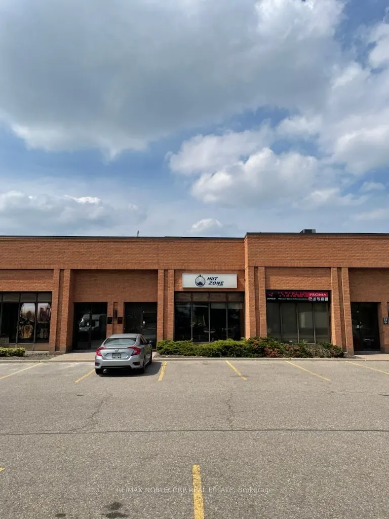 200 Edgeley Boulevard W, #24