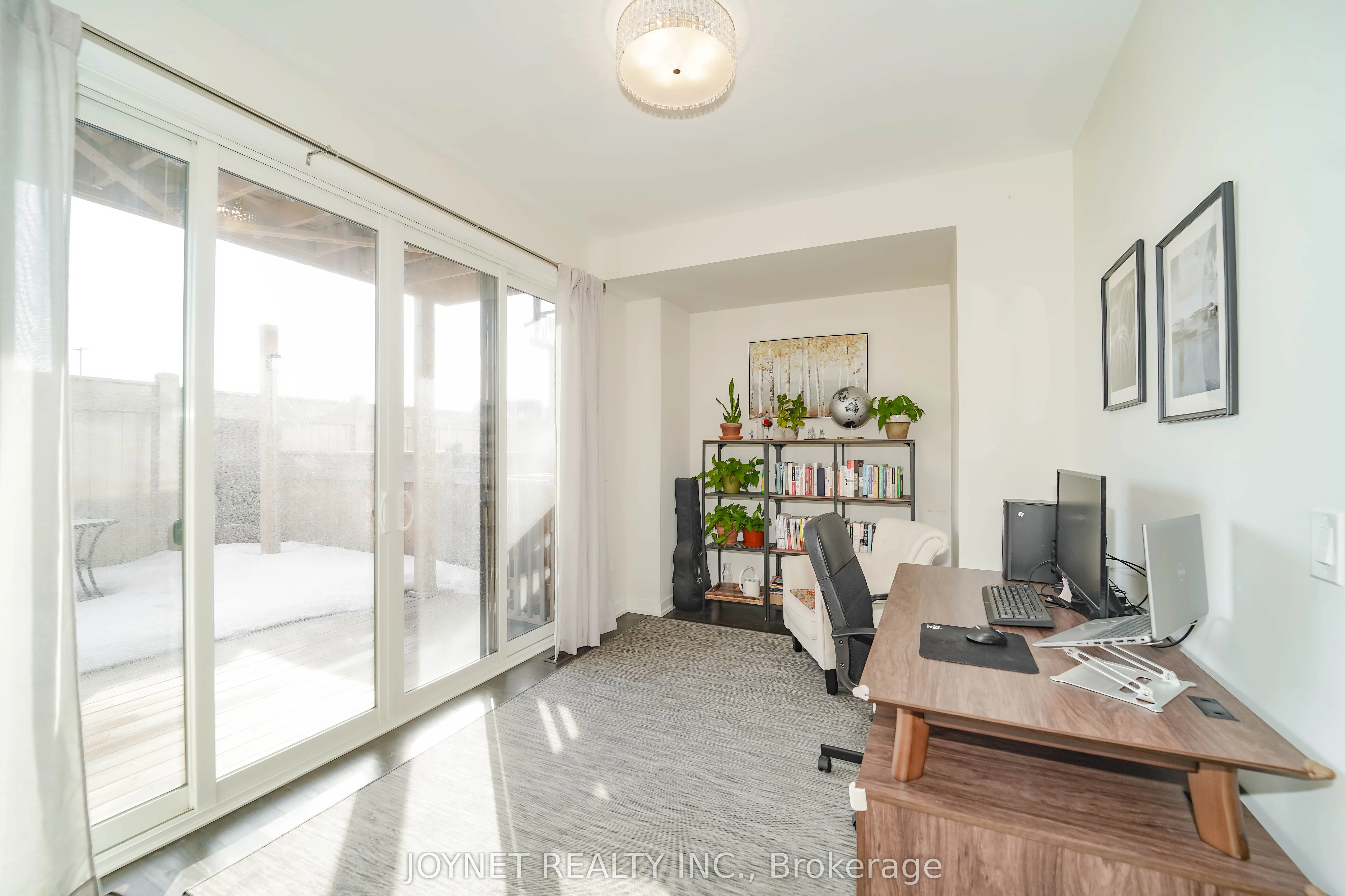 7 Glenngarry Crescent