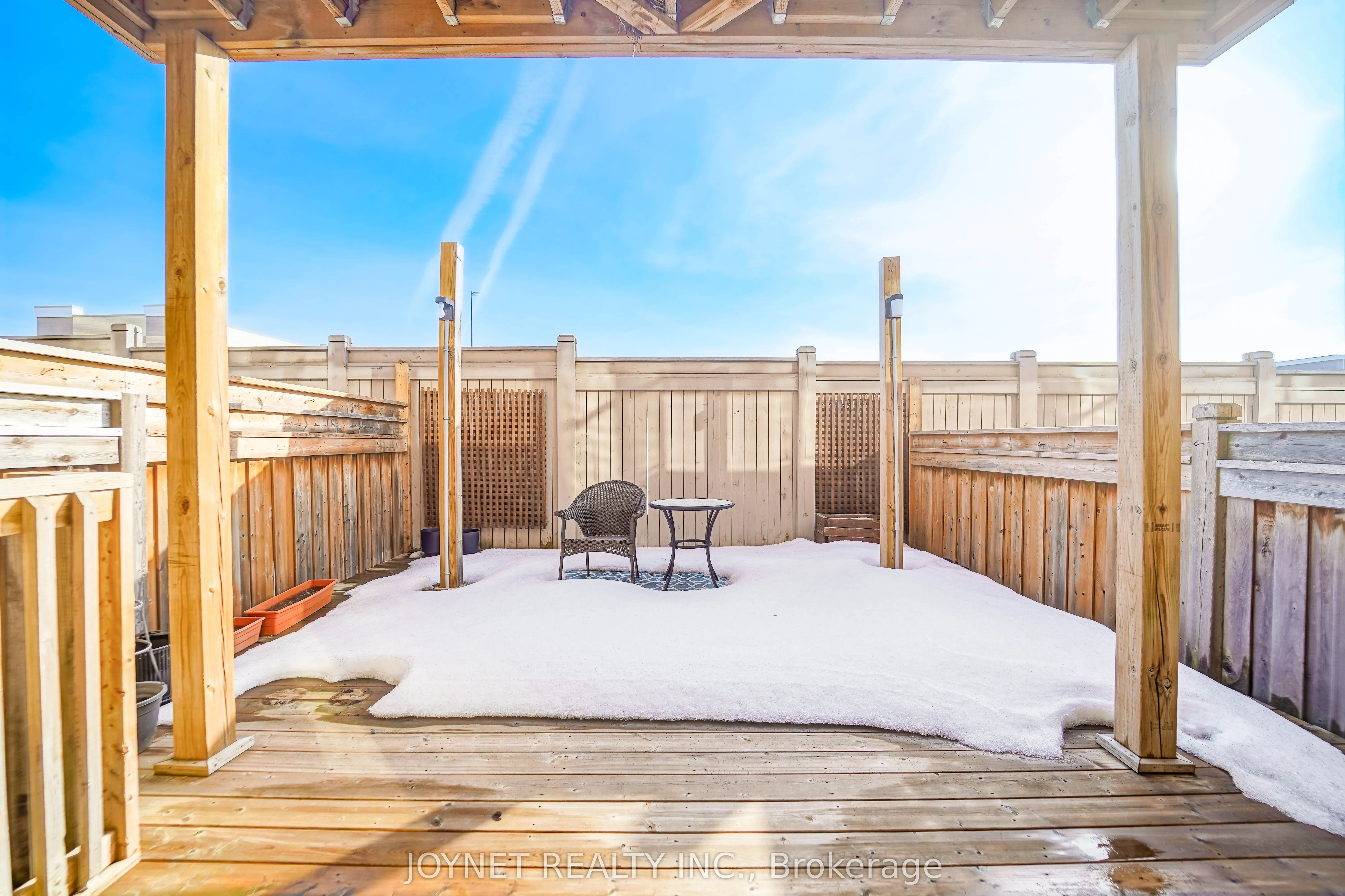 7 Glenngarry Crescent