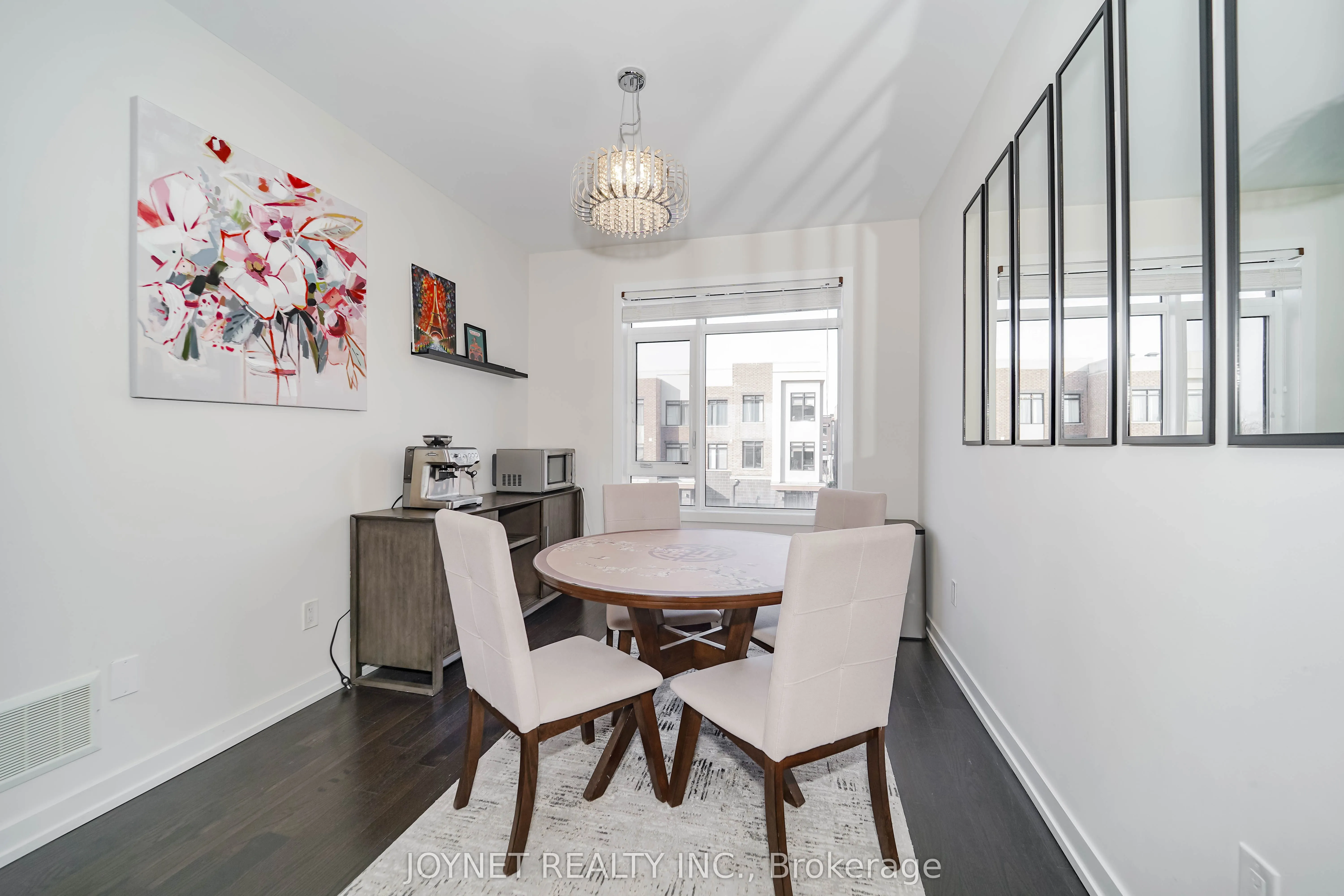 7 Glenngarry Crescent