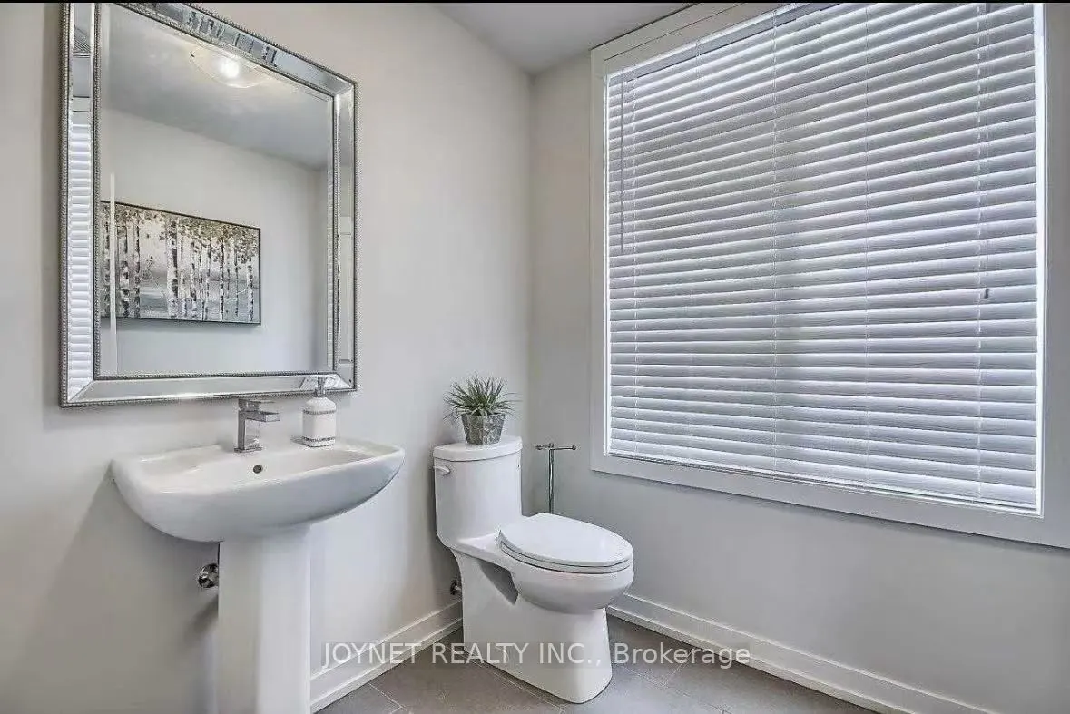 7 Glenngarry Crescent