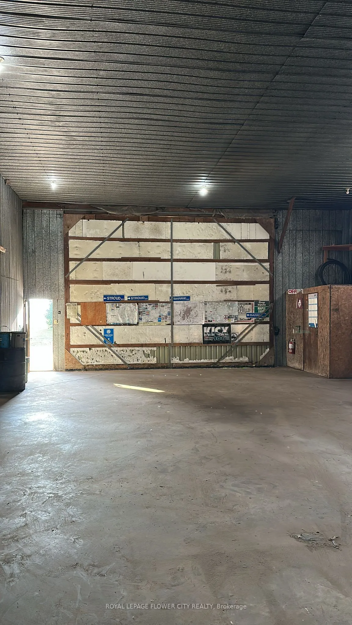 7076 5th Side Road N, #Shed 1