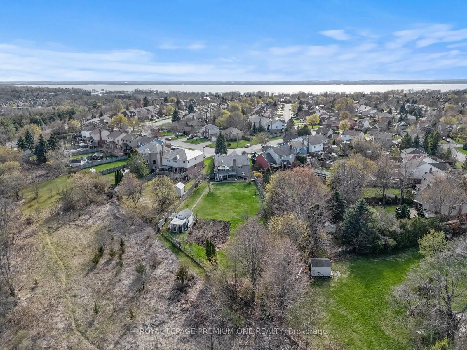 14 CARRICK Avenue