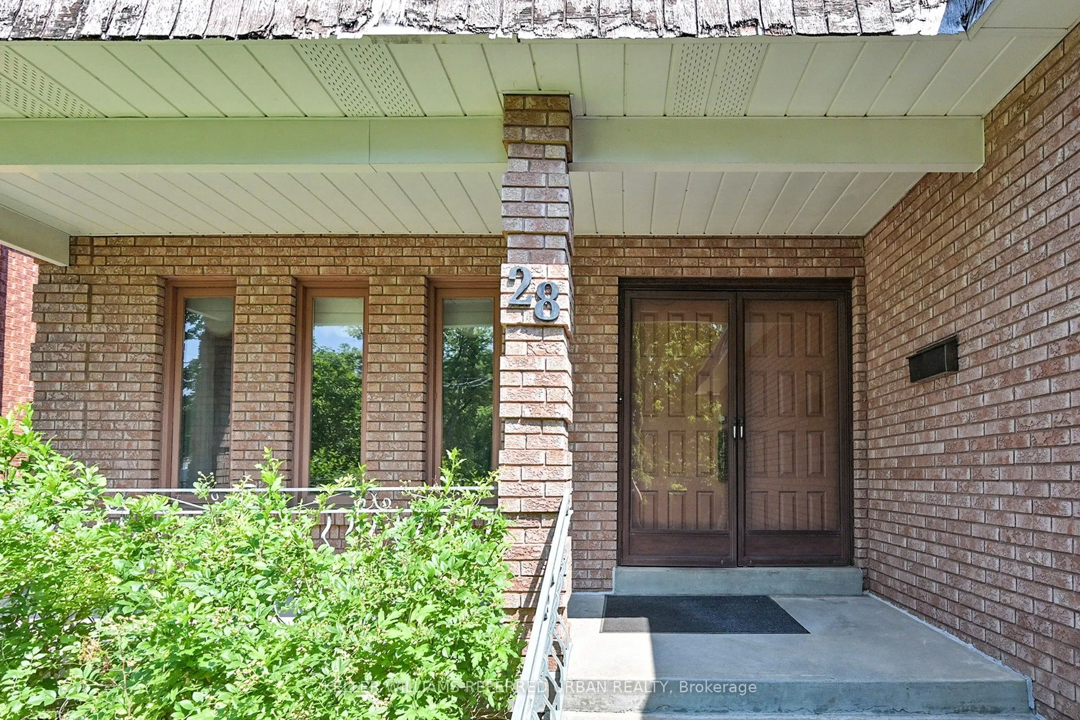 28 Westwood Lane