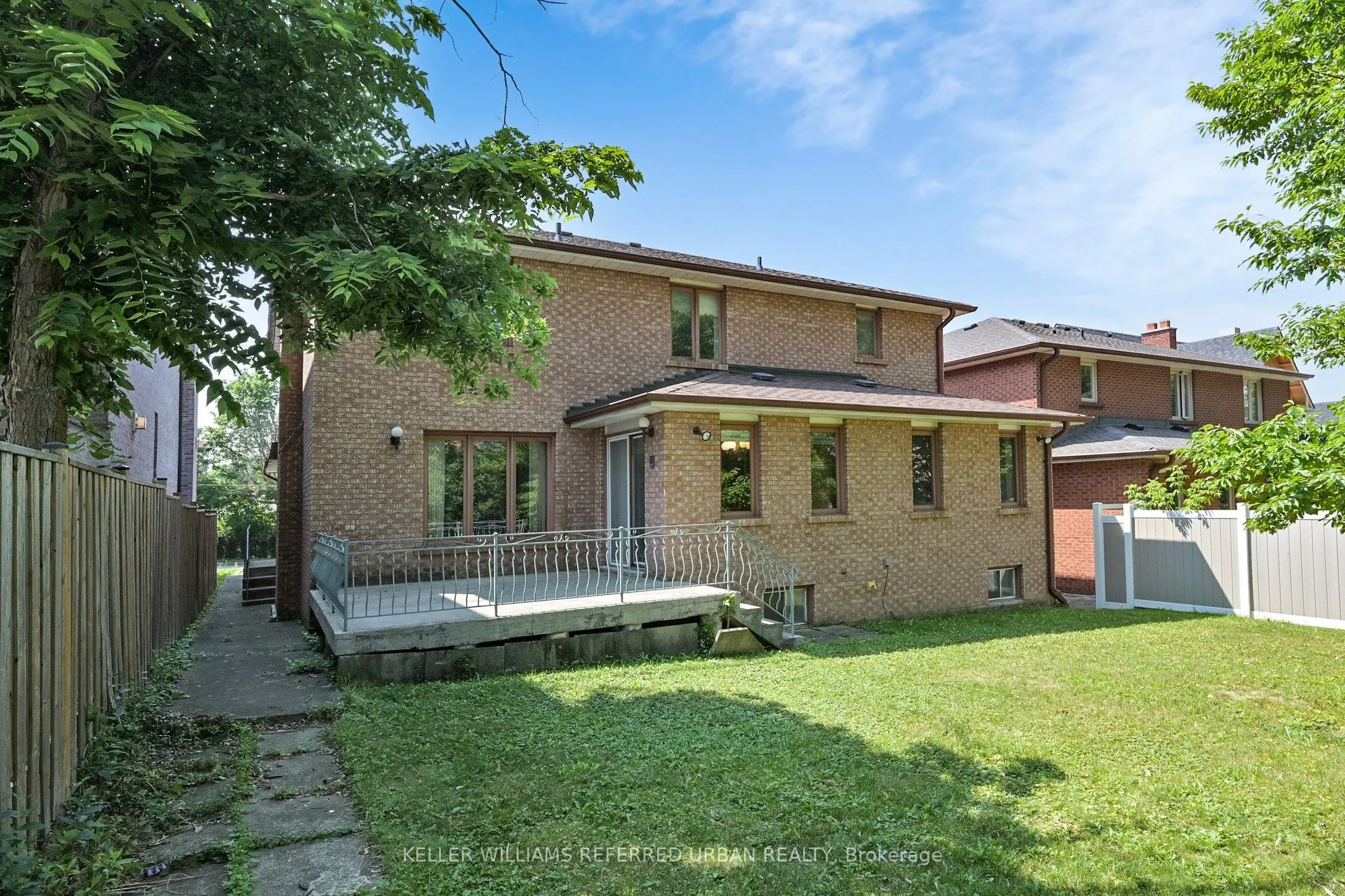 28 Westwood Lane