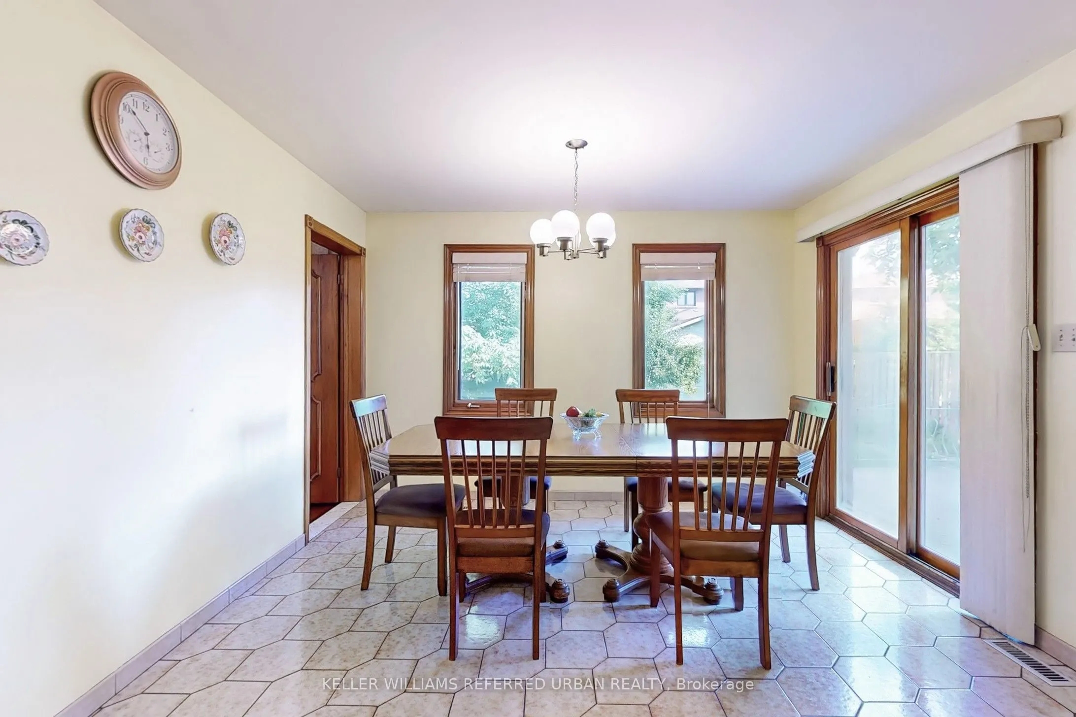 28 Westwood Lane