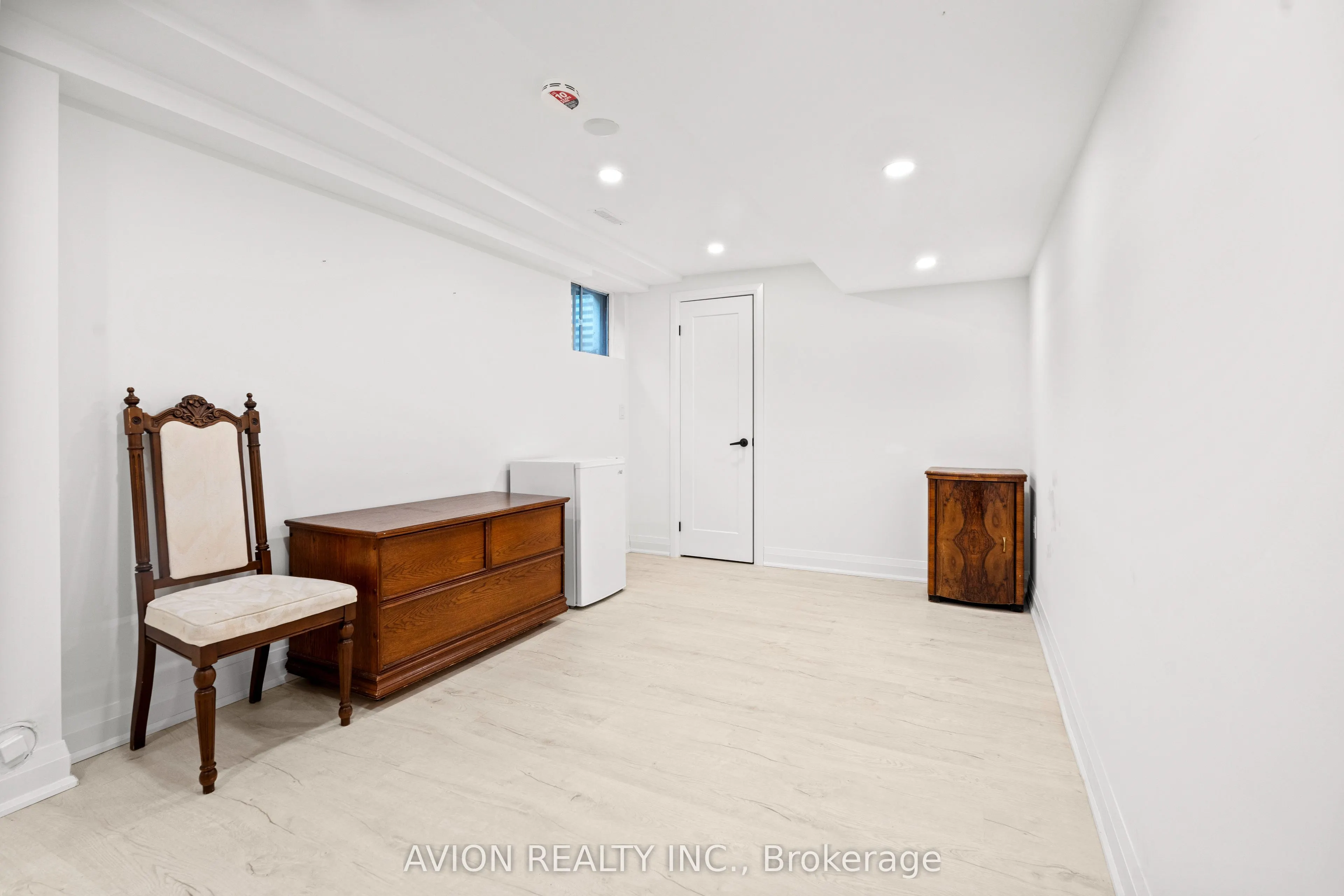 1 Rosegarden Crescent, #Basement