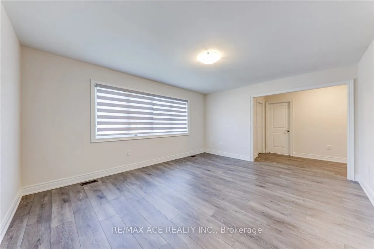 14 Hitching Post, #Main