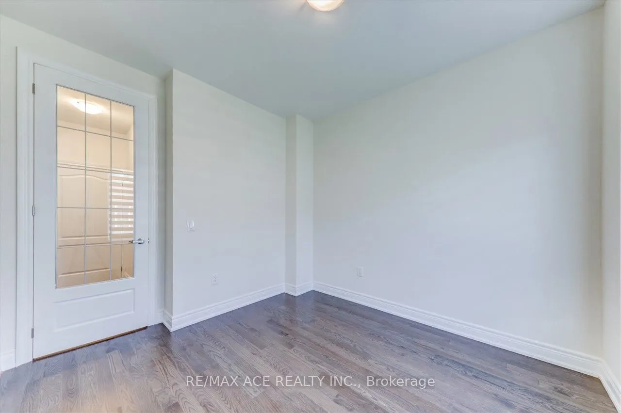 14 Hitching Post, #Main