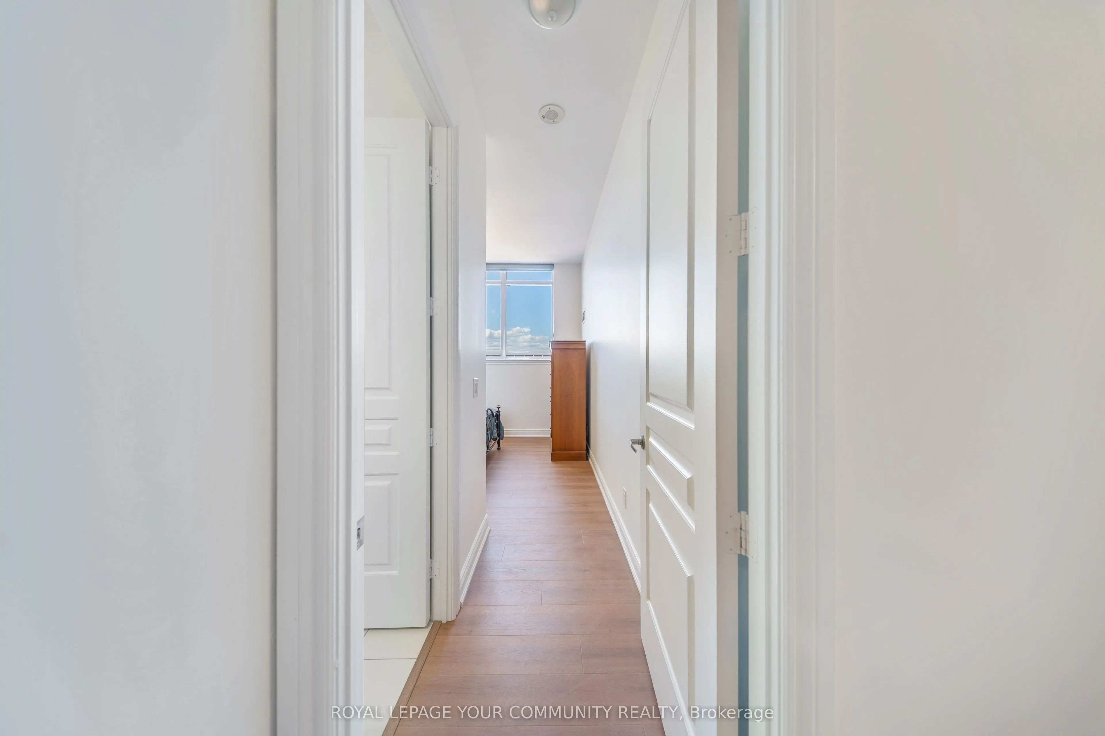 9245 Jane Street, #PH01
