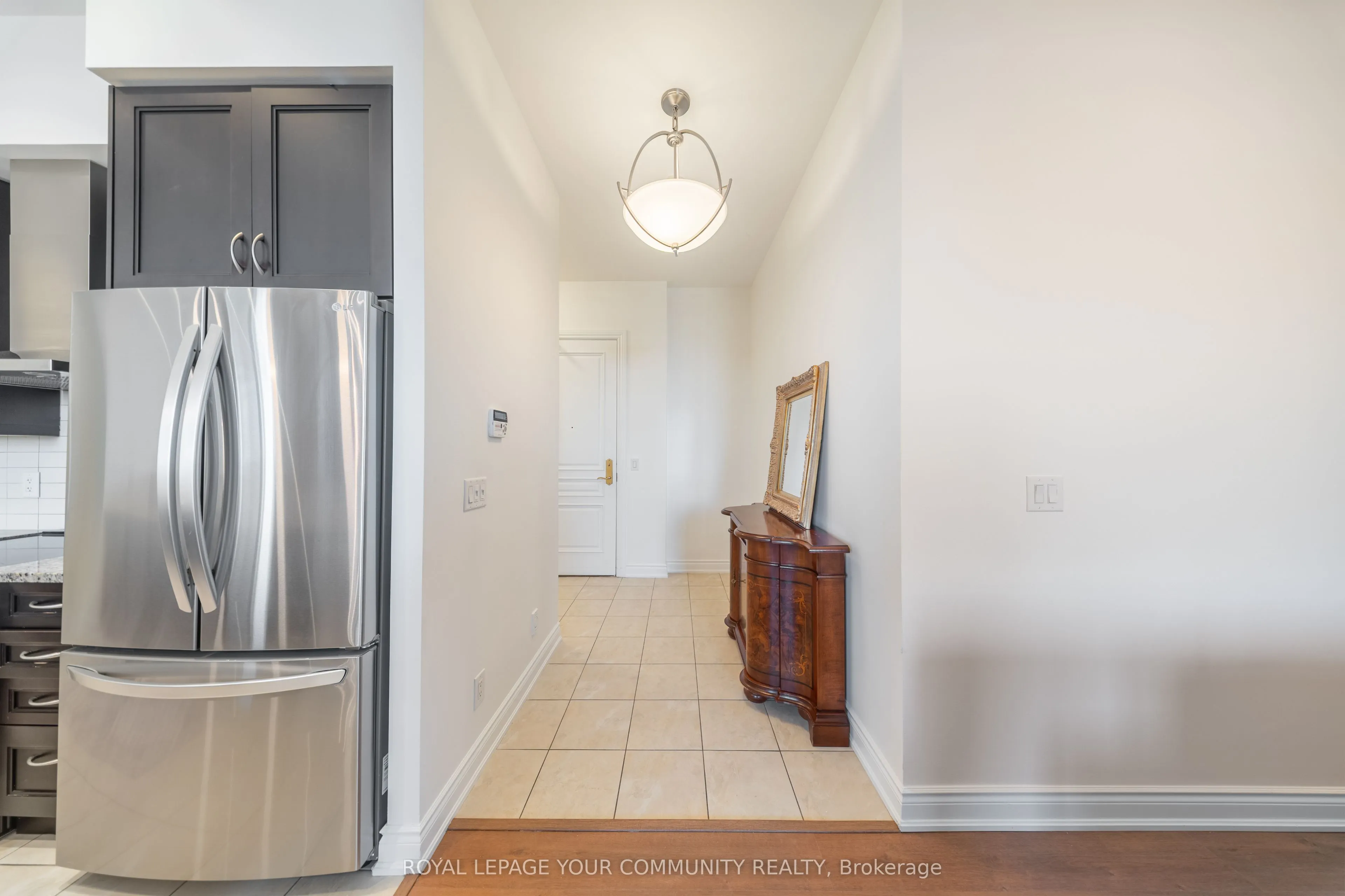 9245 Jane Street, #PH01