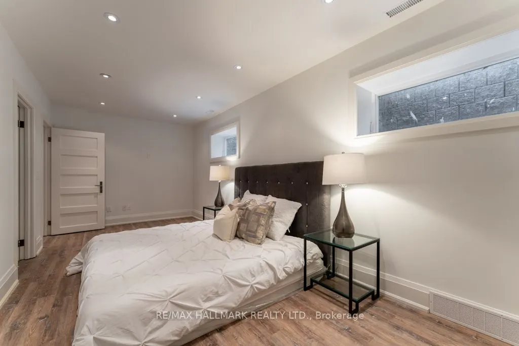 17 Hammok Crescent