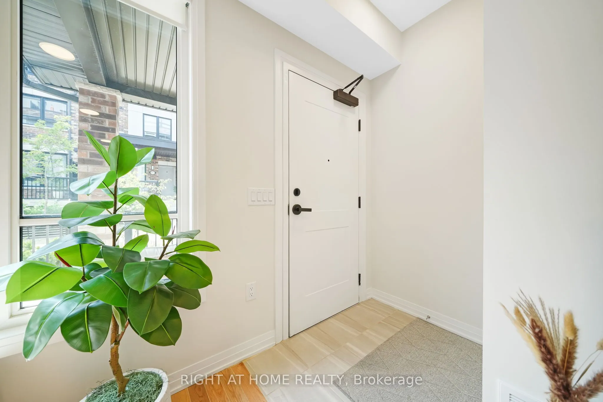 70 Baynes Way, #14